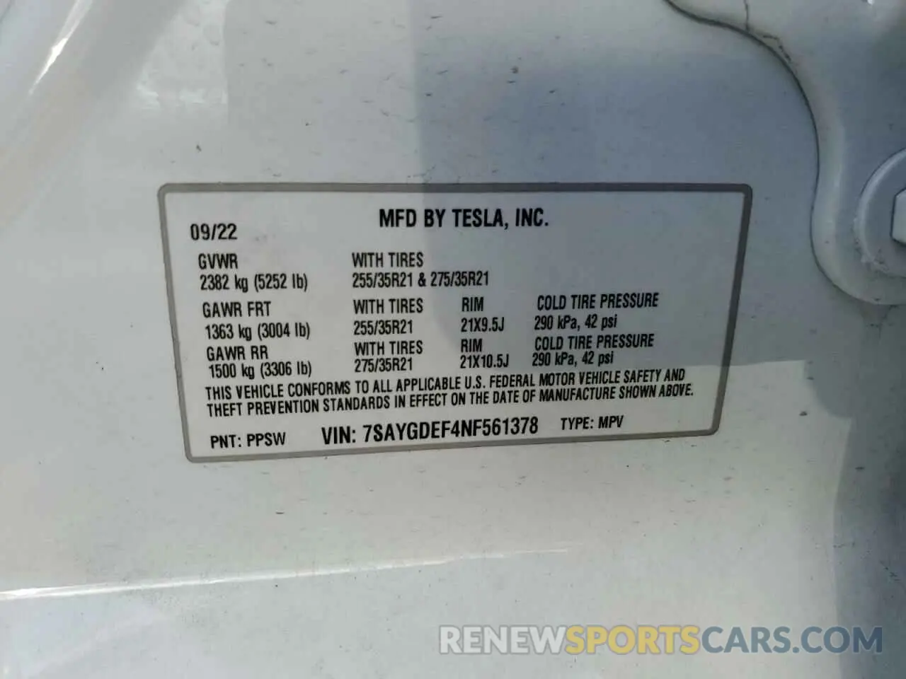 13 Photograph of a damaged car 7SAYGDEF4NF561378 TESLA MODEL Y 2022