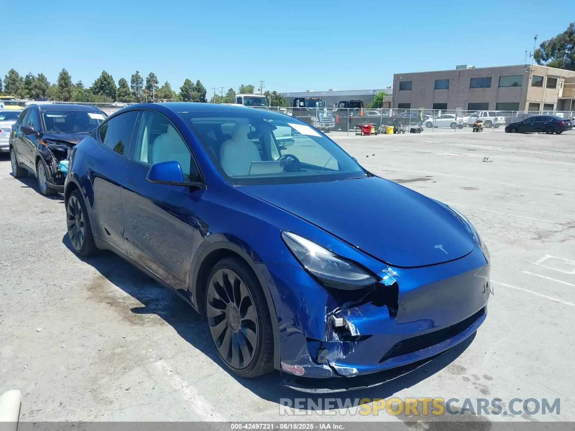 6 Photograph of a damaged car 7SAYGDEF4NF562367 TESLA MODEL Y 2022