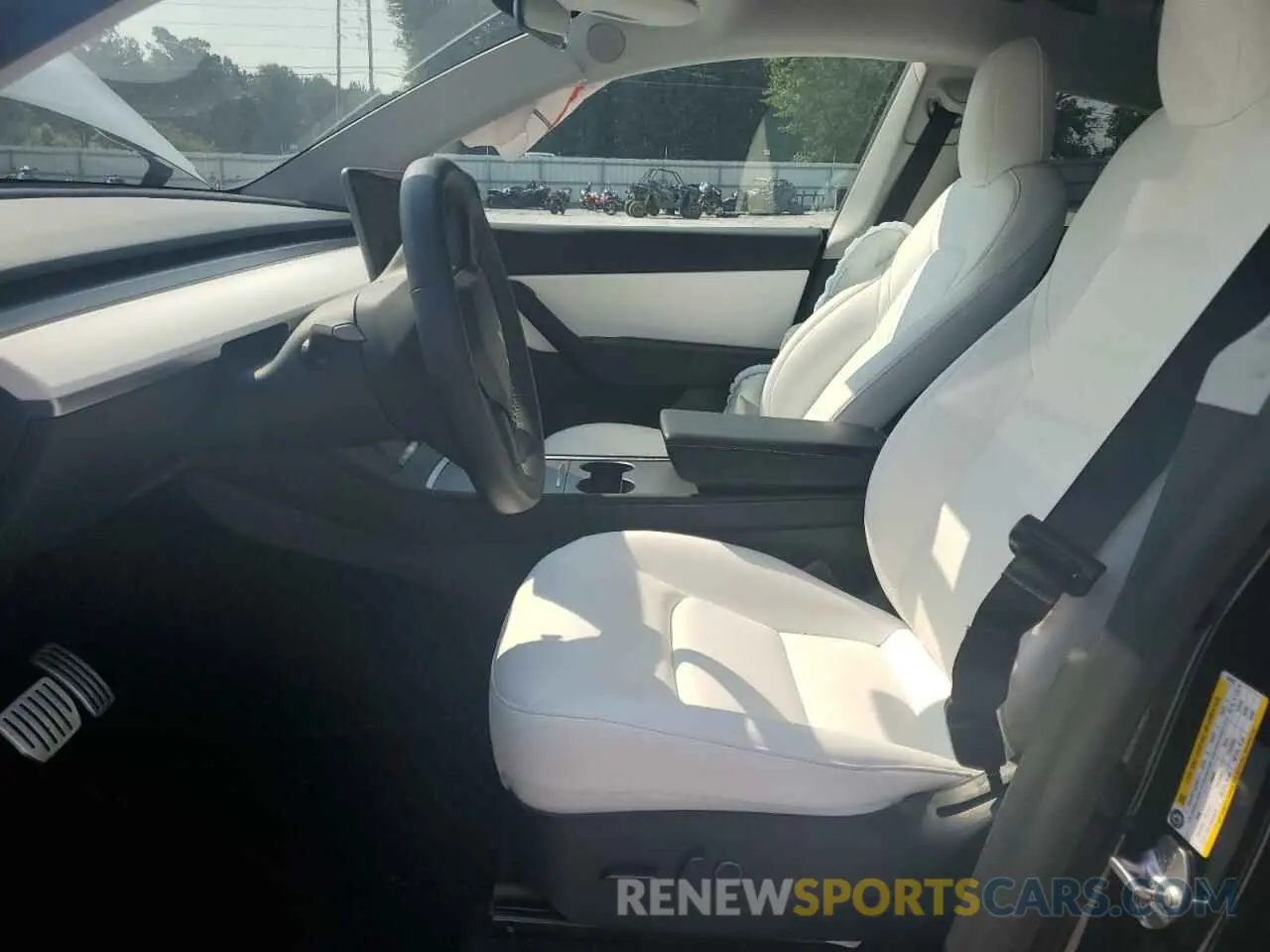 7 Photograph of a damaged car 7SAYGDEF5NF344292 TESLA MODEL Y 2022