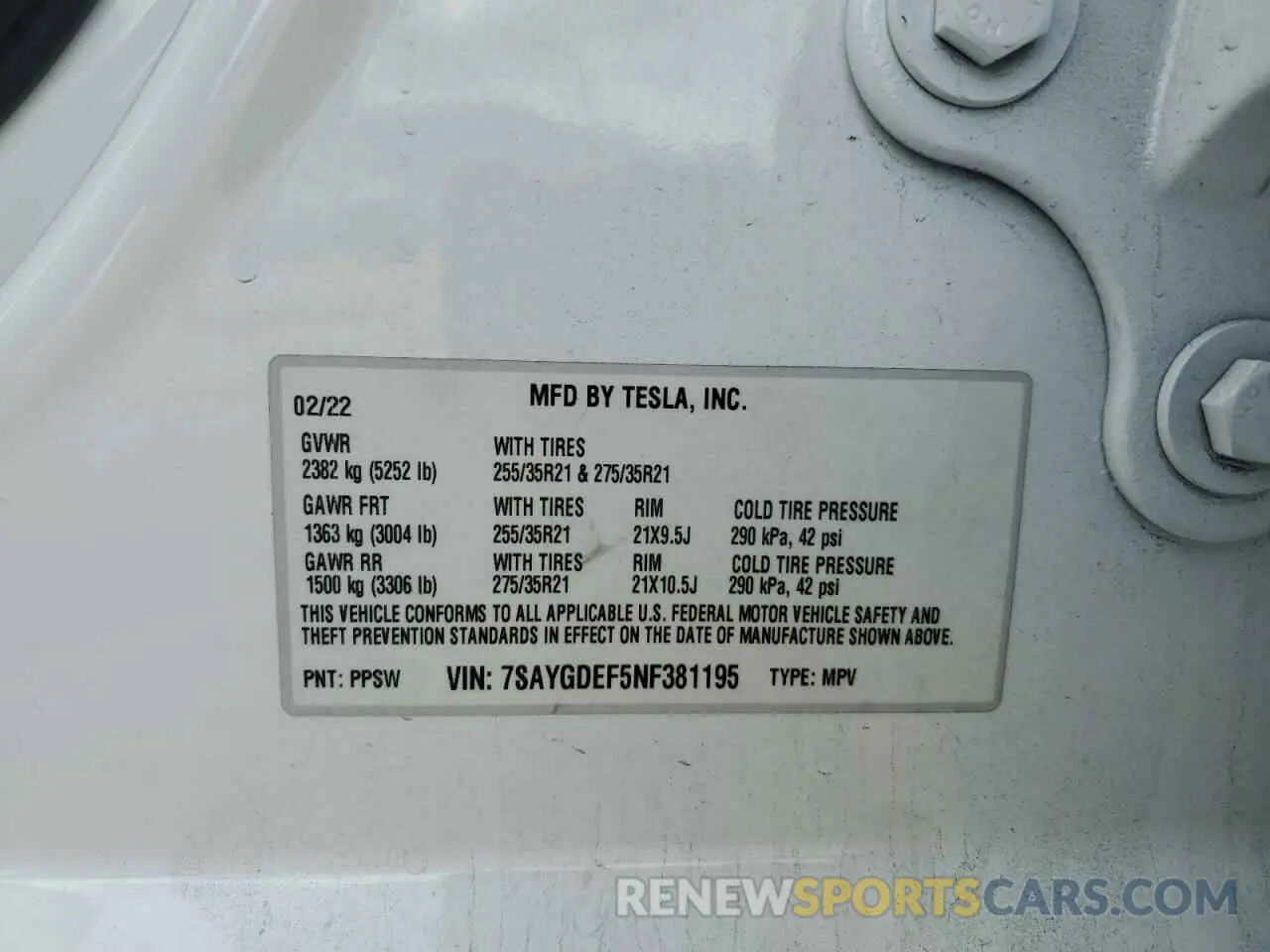 15 Photograph of a damaged car 7SAYGDEF5NF381195 TESLA MODEL Y 2022