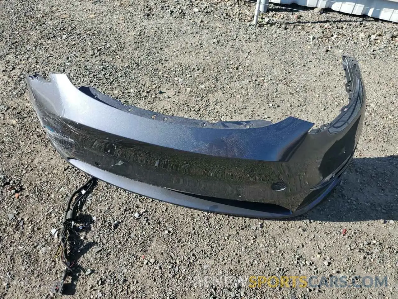 12 Photograph of a damaged car 7SAYGDEF5NF387966 TESLA MODEL Y 2022