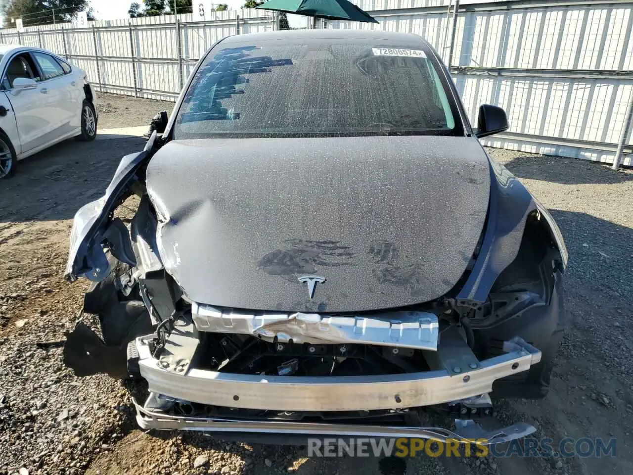 5 Photograph of a damaged car 7SAYGDEF5NF387966 TESLA MODEL Y 2022