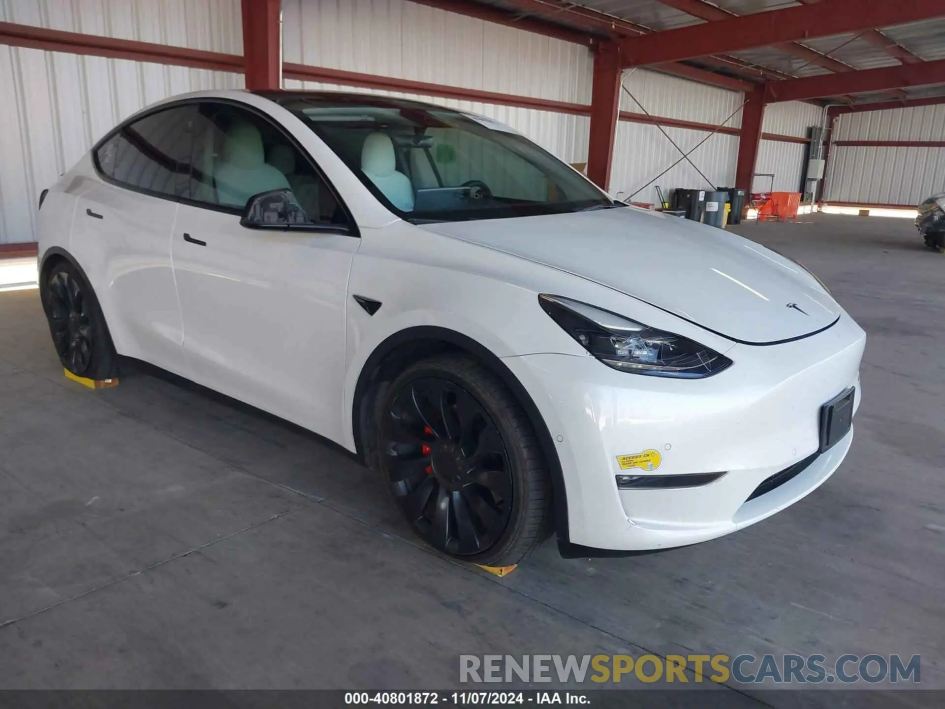 1 Photograph of a damaged car 7SAYGDEF5NF410193 TESLA MODEL Y 2022