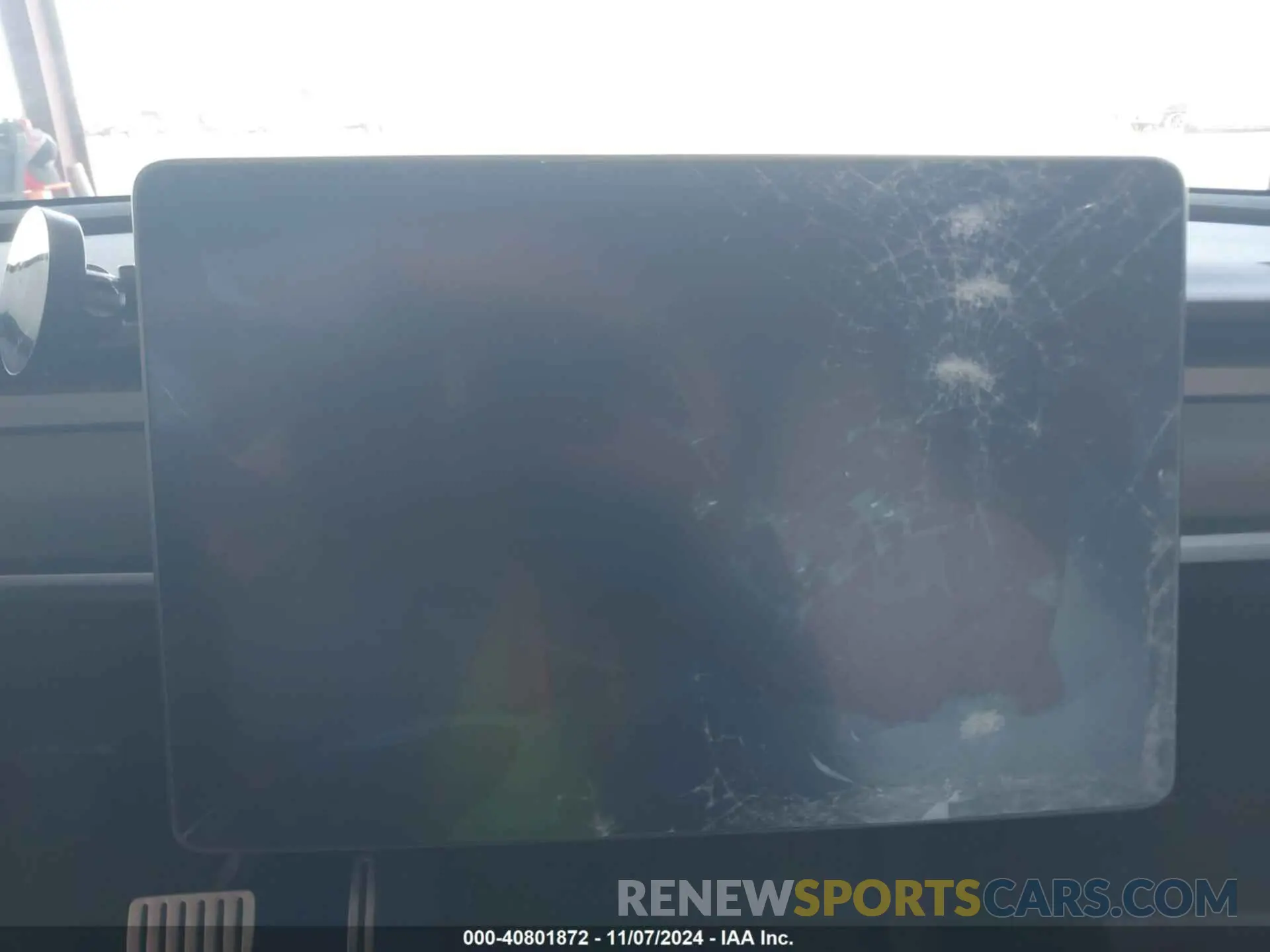 15 Photograph of a damaged car 7SAYGDEF5NF410193 TESLA MODEL Y 2022