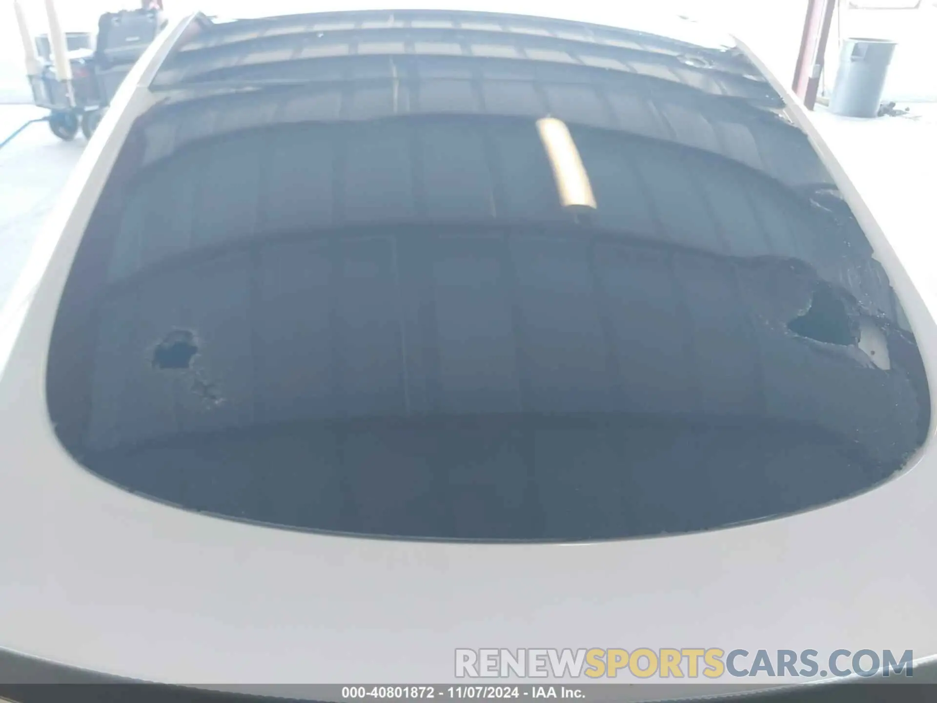 6 Photograph of a damaged car 7SAYGDEF5NF410193 TESLA MODEL Y 2022
