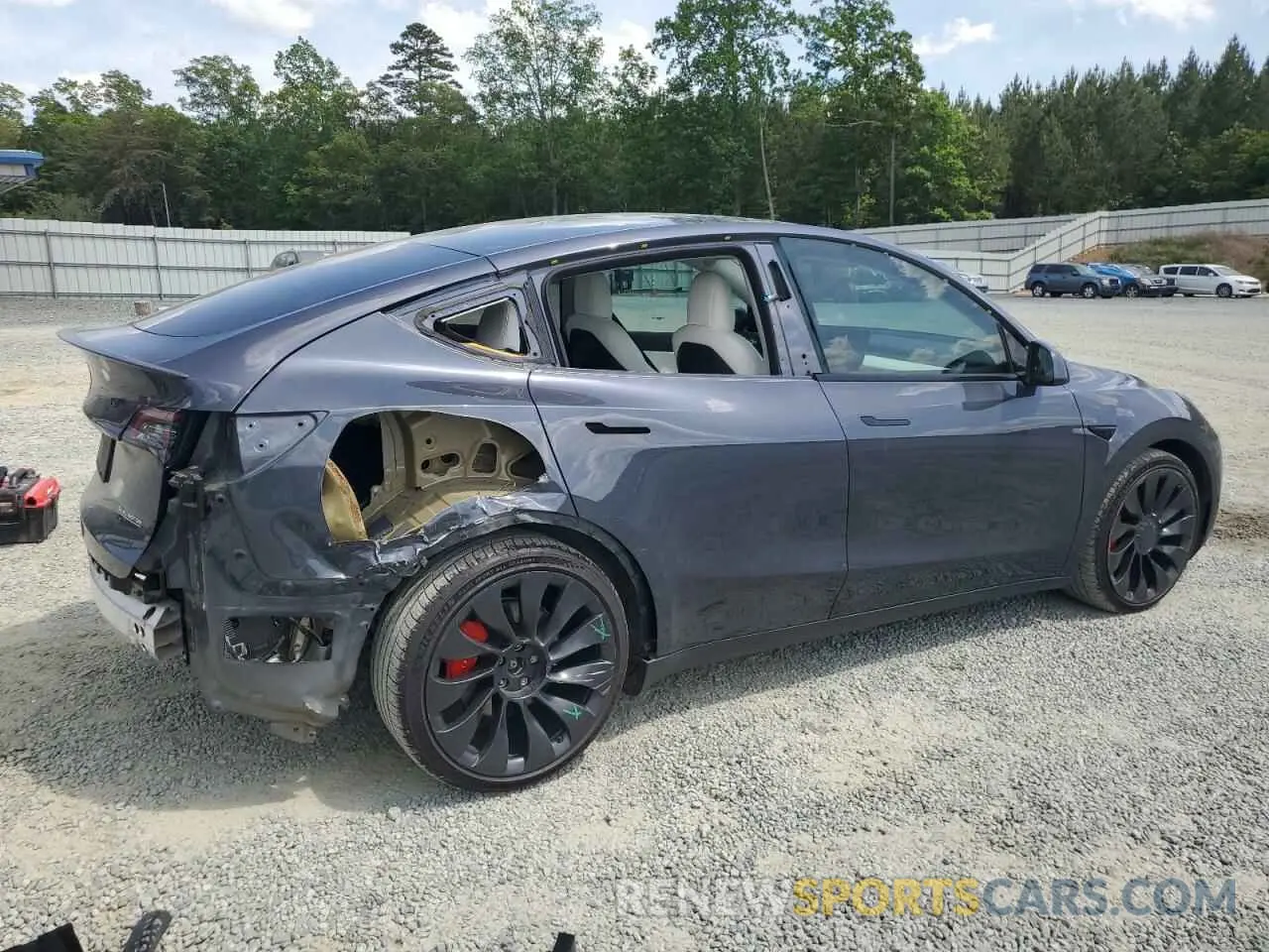 3 Photograph of a damaged car 7SAYGDEF5NF453593 TESLA MODEL Y 2022