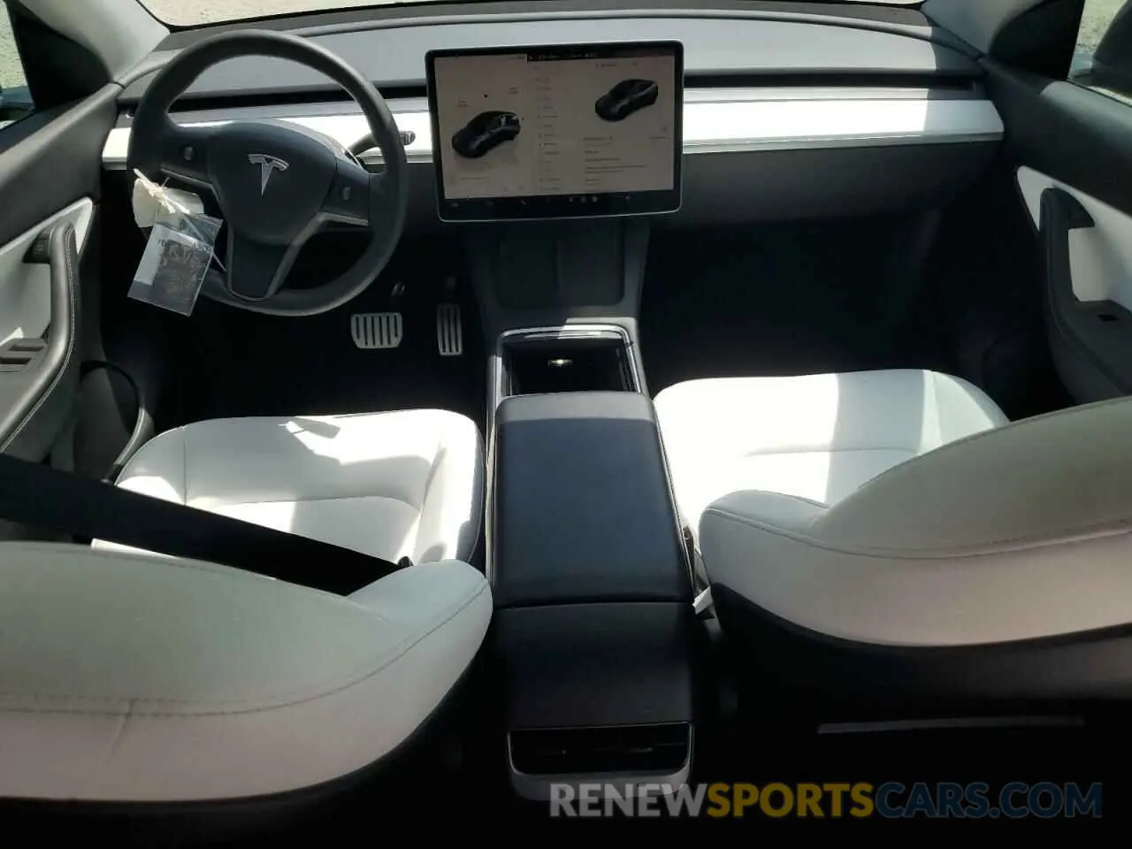 8 Photograph of a damaged car 7SAYGDEF5NF453593 TESLA MODEL Y 2022