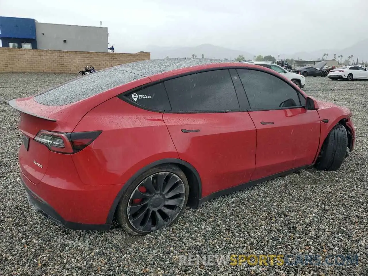 3 Photograph of a damaged car 7SAYGDEF5NF493365 TESLA MODEL Y 2022
