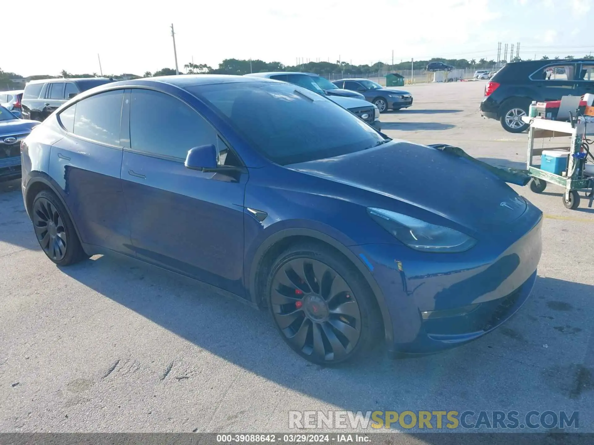 1 Photograph of a damaged car 7SAYGDEF5NF521522 TESLA MODEL Y 2022