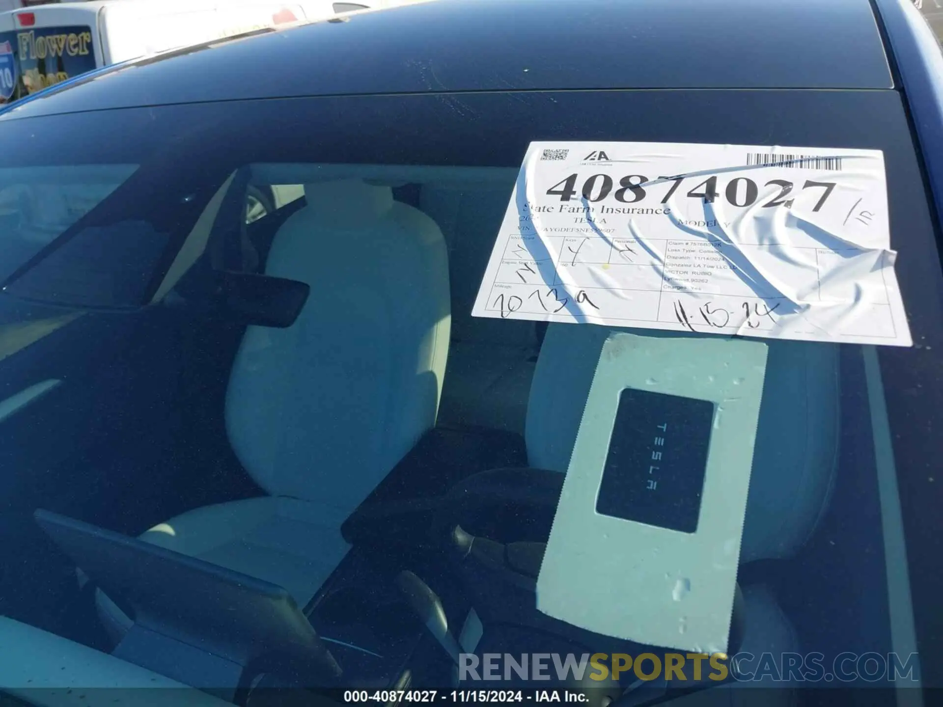 11 Photograph of a damaged car 7SAYGDEF5NF559607 TESLA MODEL Y 2022