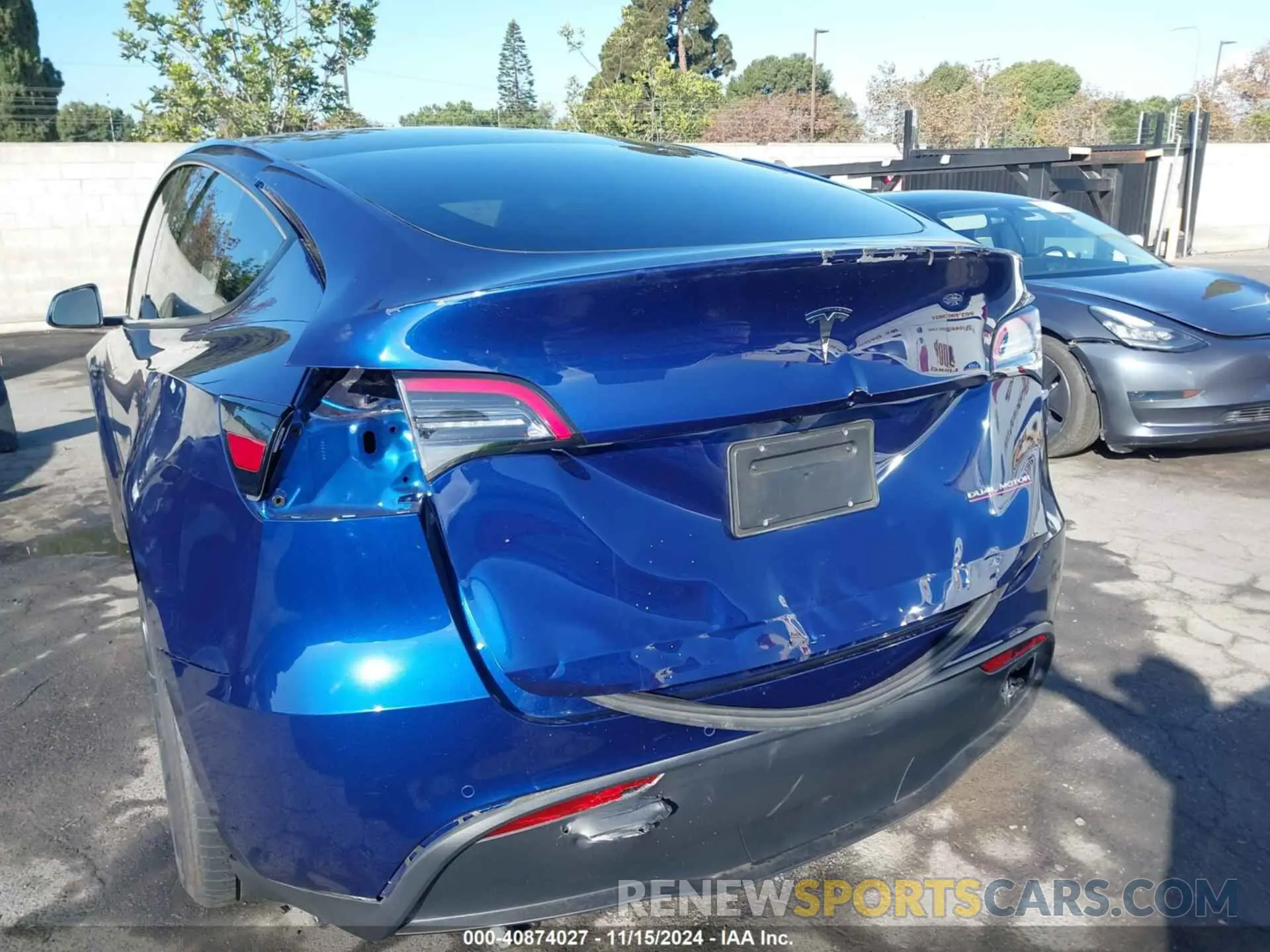 20 Photograph of a damaged car 7SAYGDEF5NF559607 TESLA MODEL Y 2022