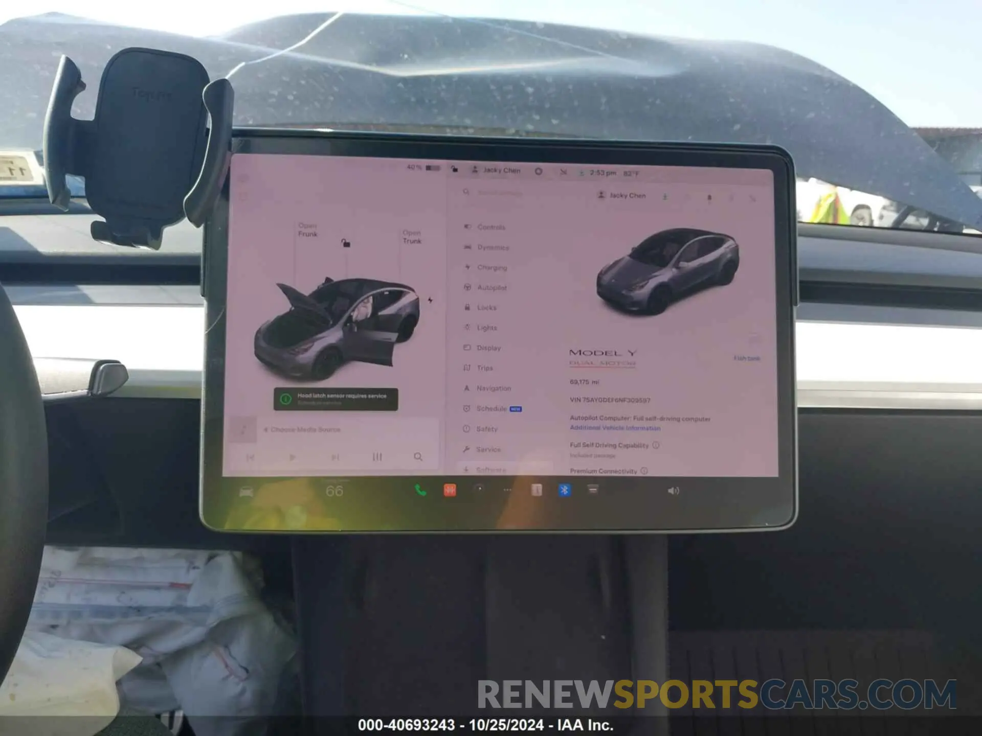 18 Photograph of a damaged car 7SAYGDEF6NF309597 TESLA MODEL Y 2022