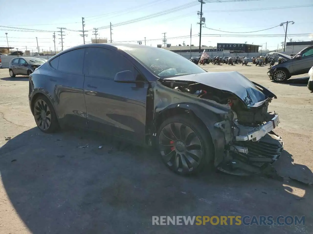 4 Photograph of a damaged car 7SAYGDEF6NF328828 TESLA MODEL Y 2022