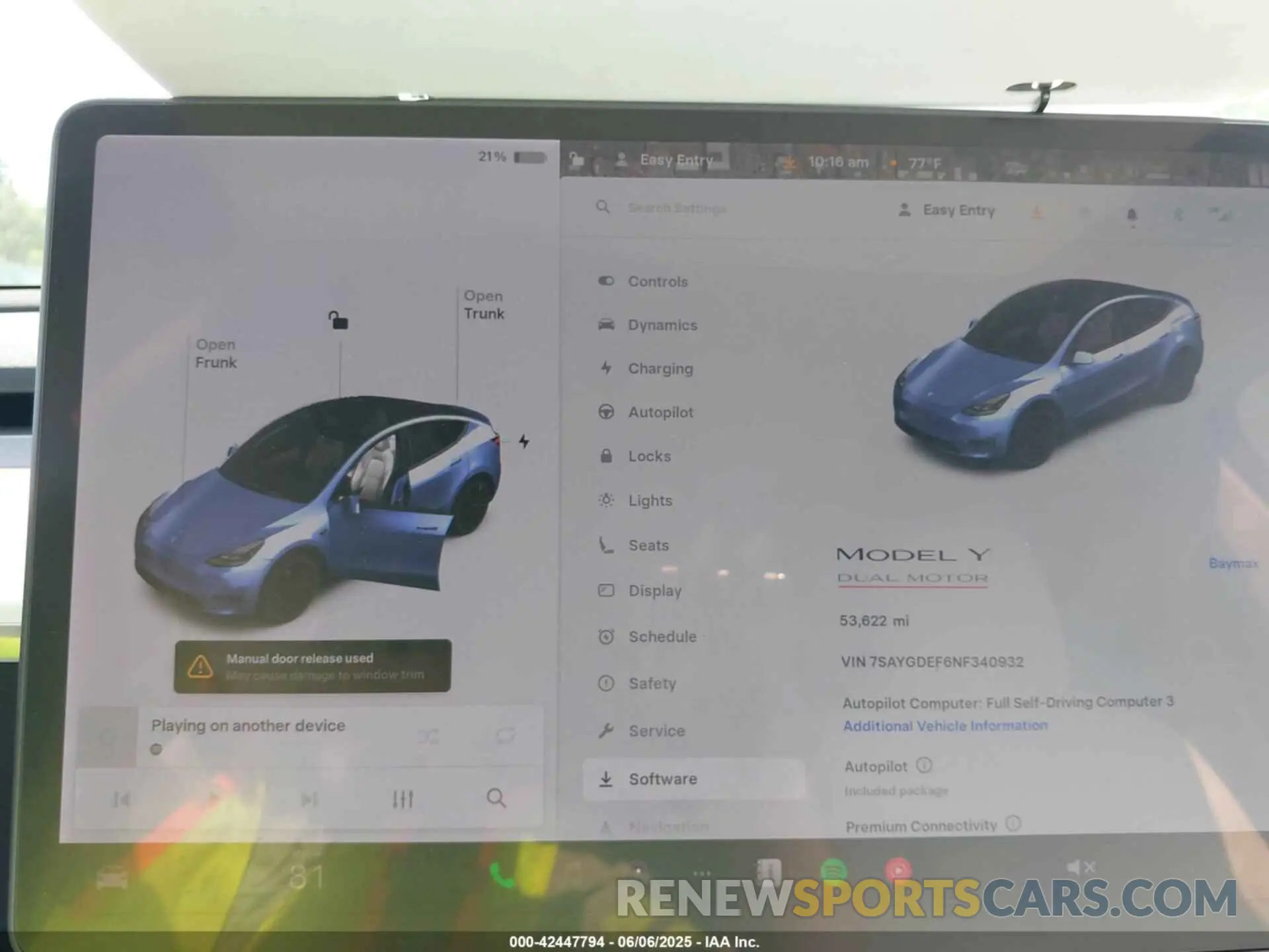 18 Photograph of a damaged car 7SAYGDEF6NF340932 TESLA MODEL Y 2022