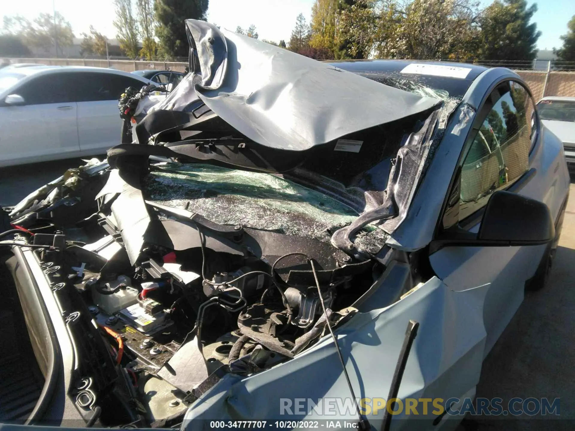 6 Photograph of a damaged car 7SAYGDEF6NF438651 TESLA MODEL Y 2022