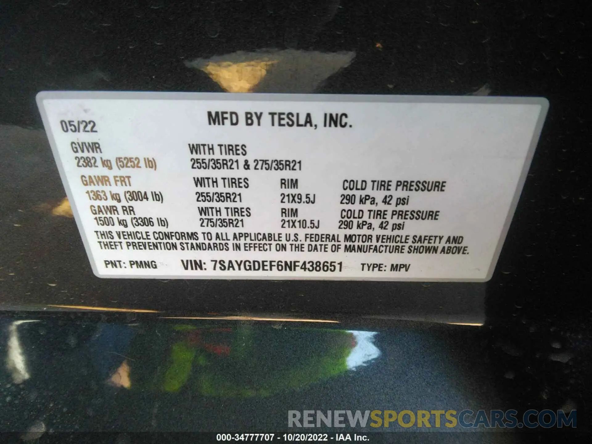 9 Photograph of a damaged car 7SAYGDEF6NF438651 TESLA MODEL Y 2022
