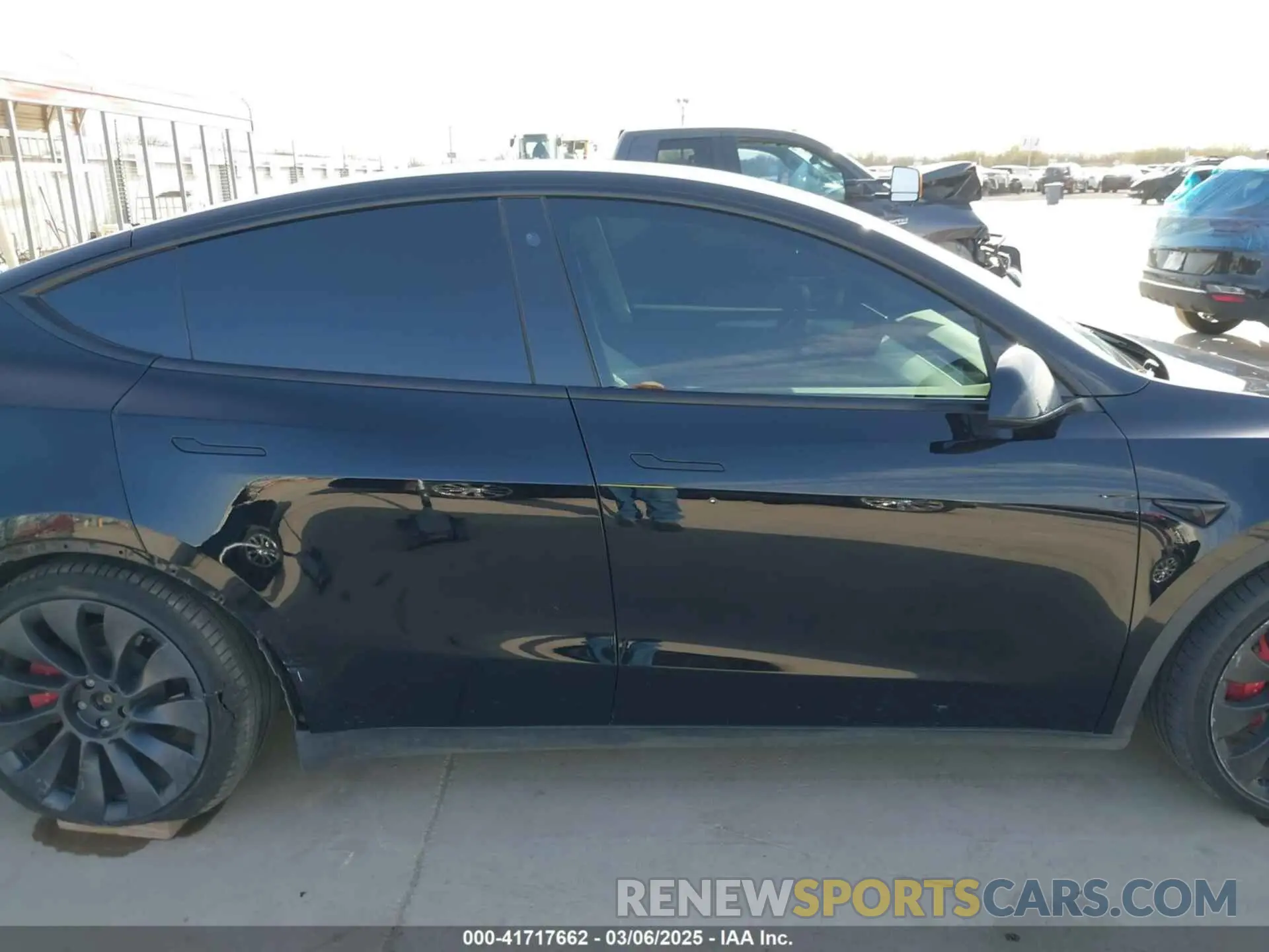 14 Фотография поврежденного автомобиля 7SAYGDEF6NF532027 TESLA MODEL Y 2022