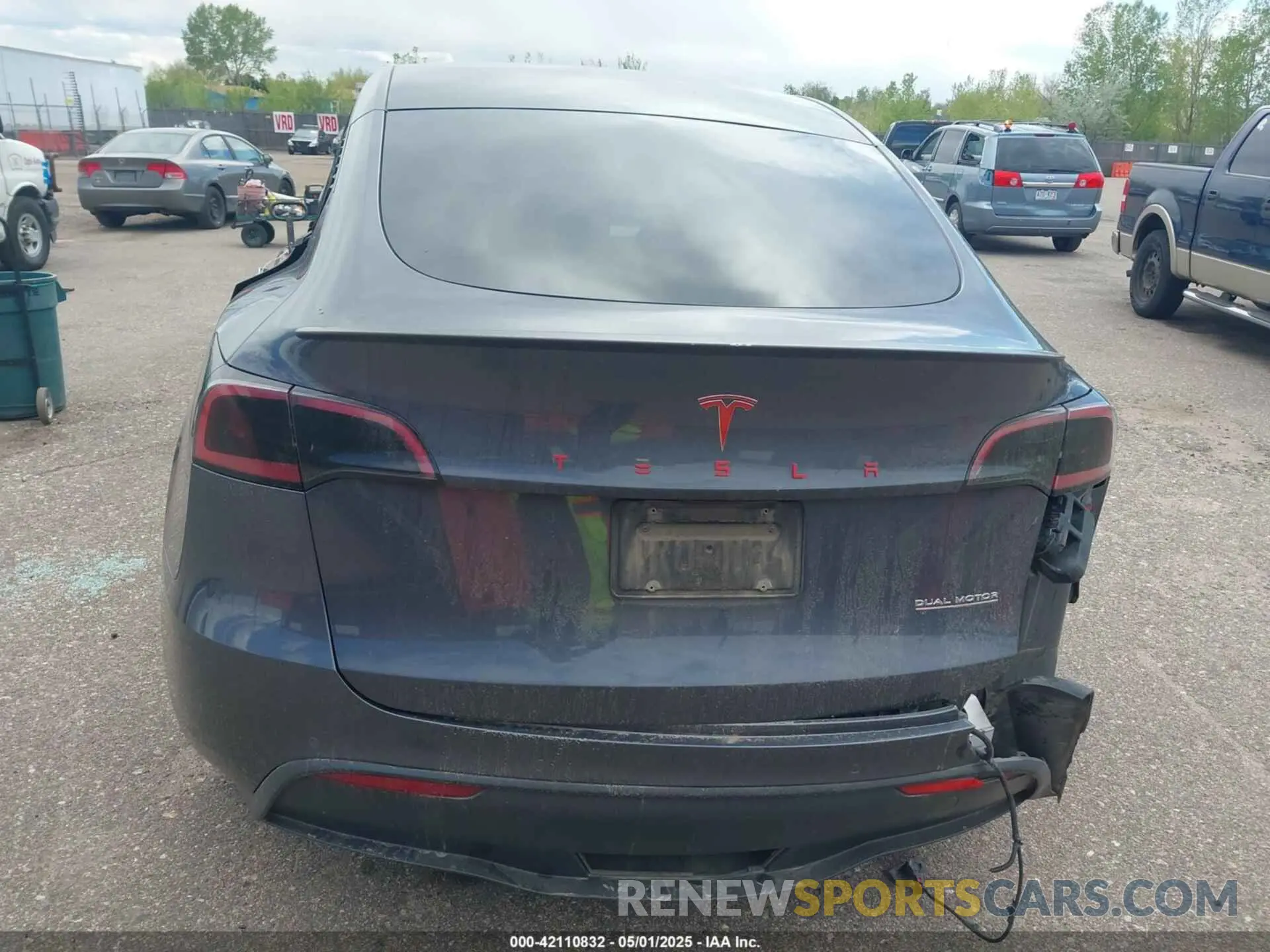 15 Фотография поврежденного автомобиля 7SAYGDEF7NF405769 TESLA MODEL Y 2022