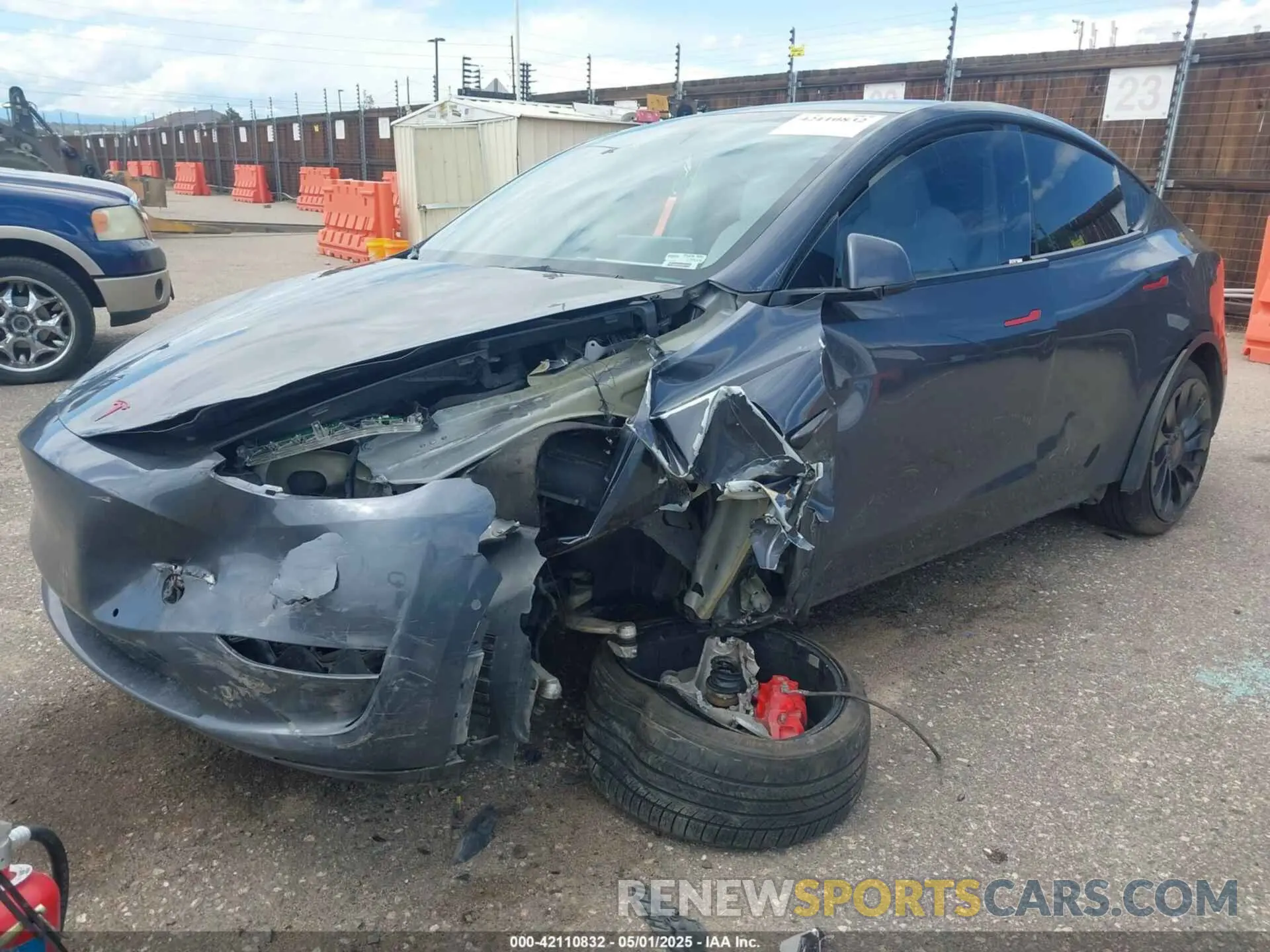2 Фотография поврежденного автомобиля 7SAYGDEF7NF405769 TESLA MODEL Y 2022