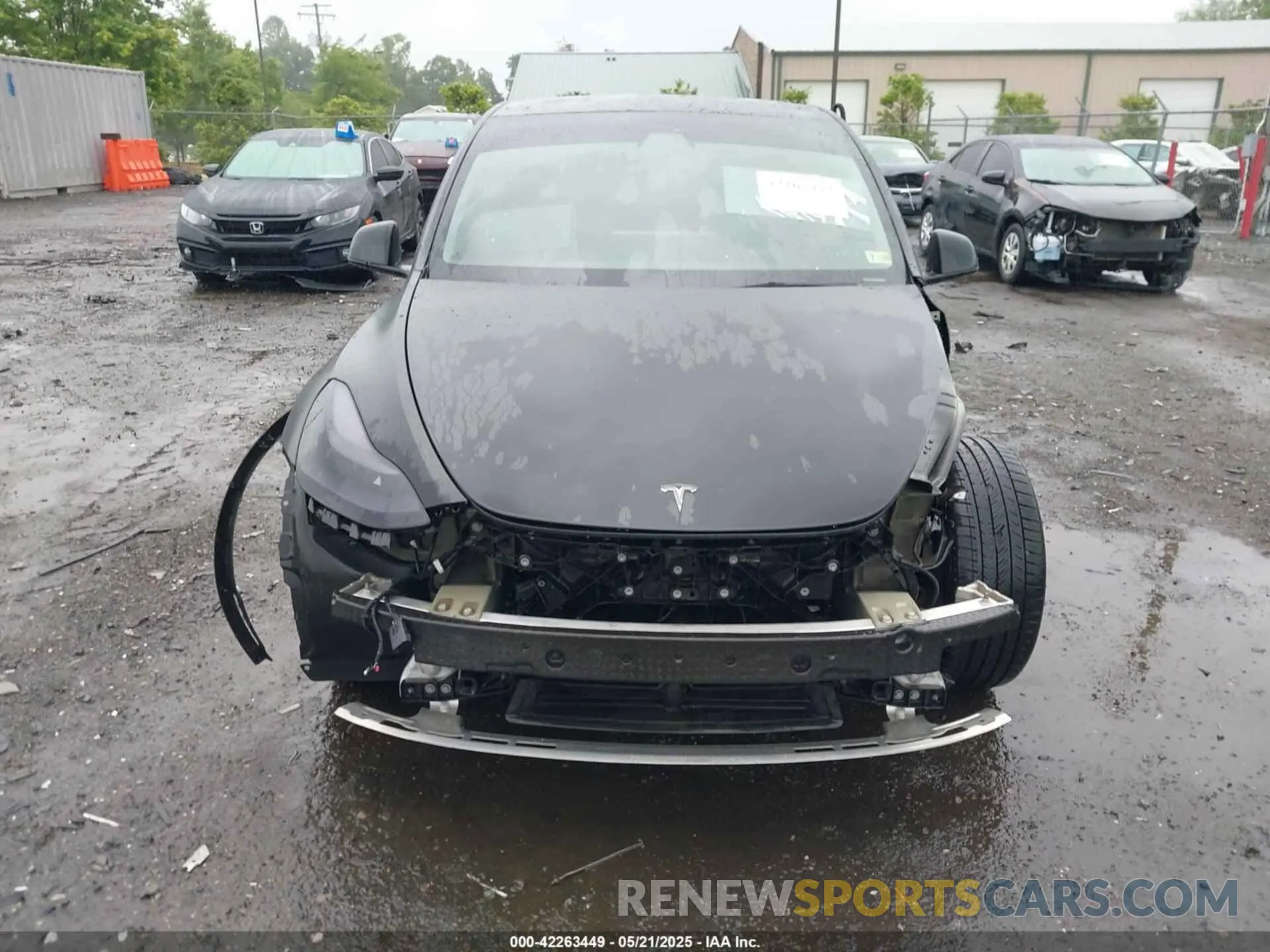 6 Photograph of a damaged car 7SAYGDEF7NF457757 TESLA MODEL Y 2022