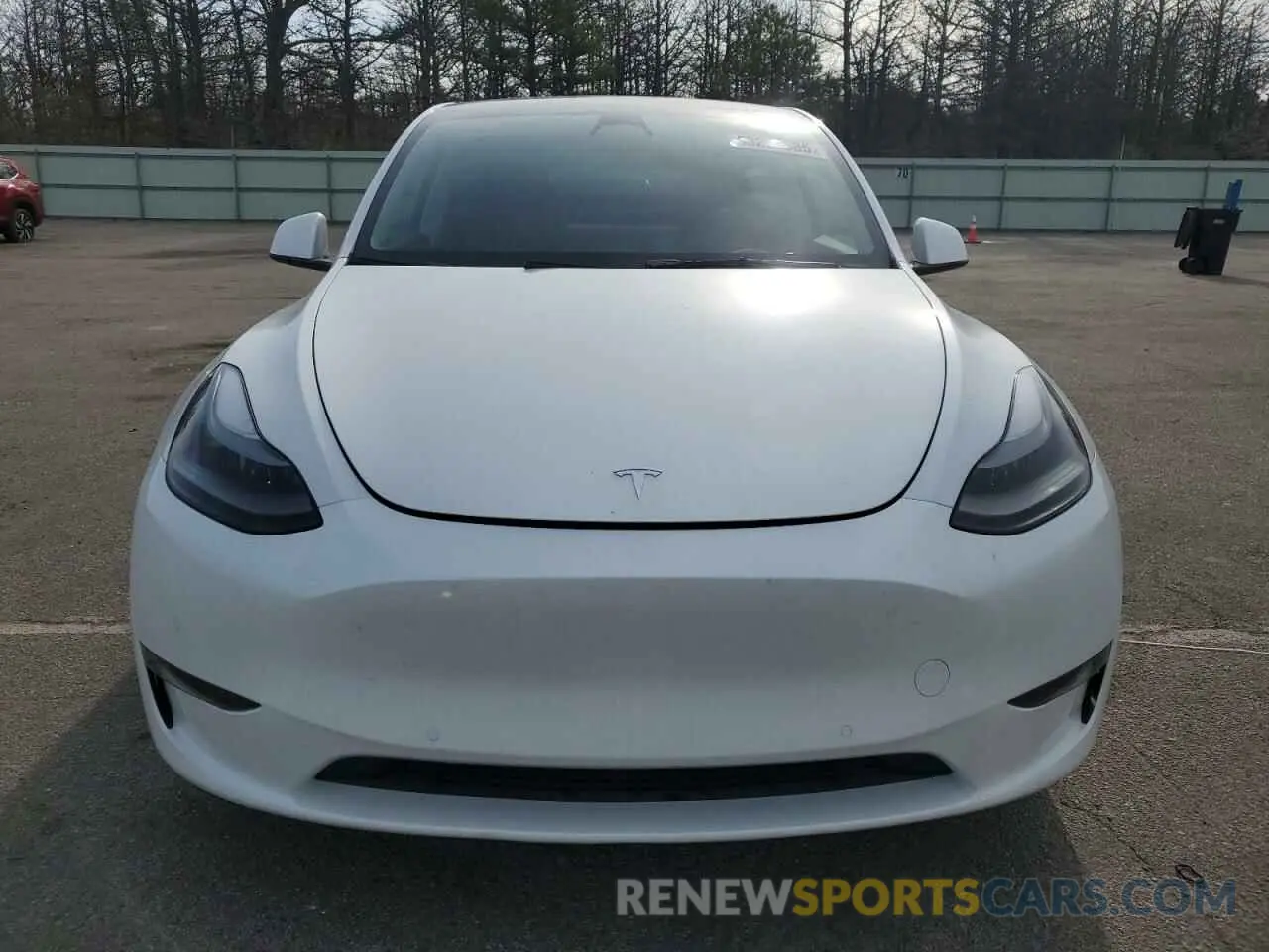 5 Photograph of a damaged car 7SAYGDEF7NF465731 TESLA MODEL Y 2022