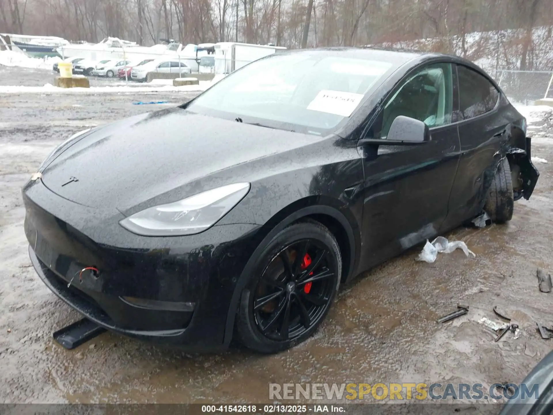2 Photograph of a damaged car 7SAYGDEF7NF466135 TESLA MODEL Y 2022