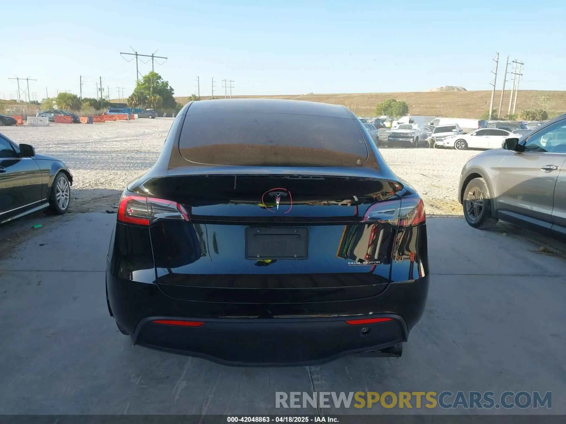 16 Фотография поврежденного автомобиля 7SAYGDEF8NF324005 TESLA MODEL Y 2022