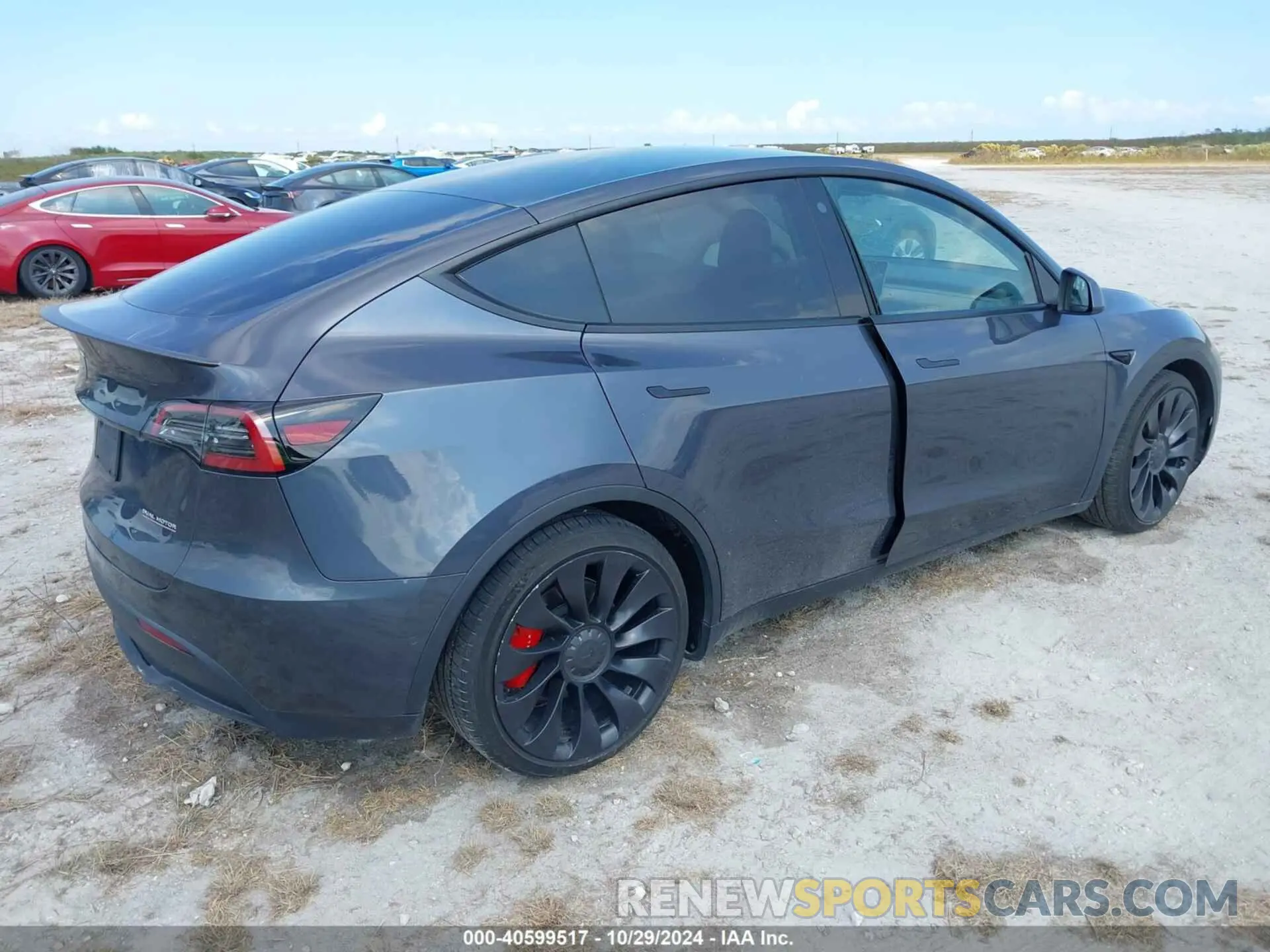 4 Фотография поврежденного автомобиля 7SAYGDEF8NF375505 TESLA MODEL Y 2022