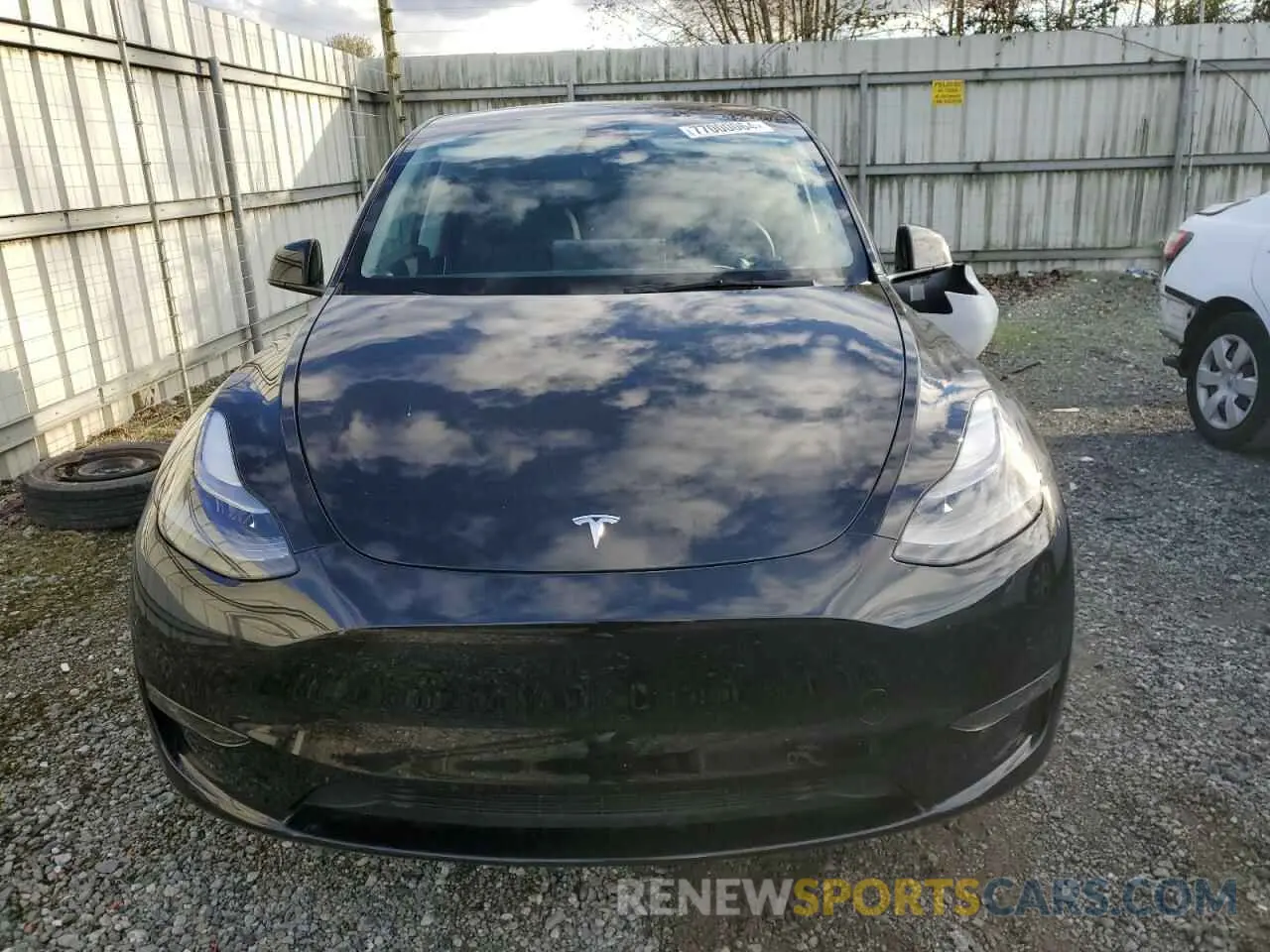 5 Photograph of a damaged car 7SAYGDEF8NF397150 TESLA MODEL Y 2022