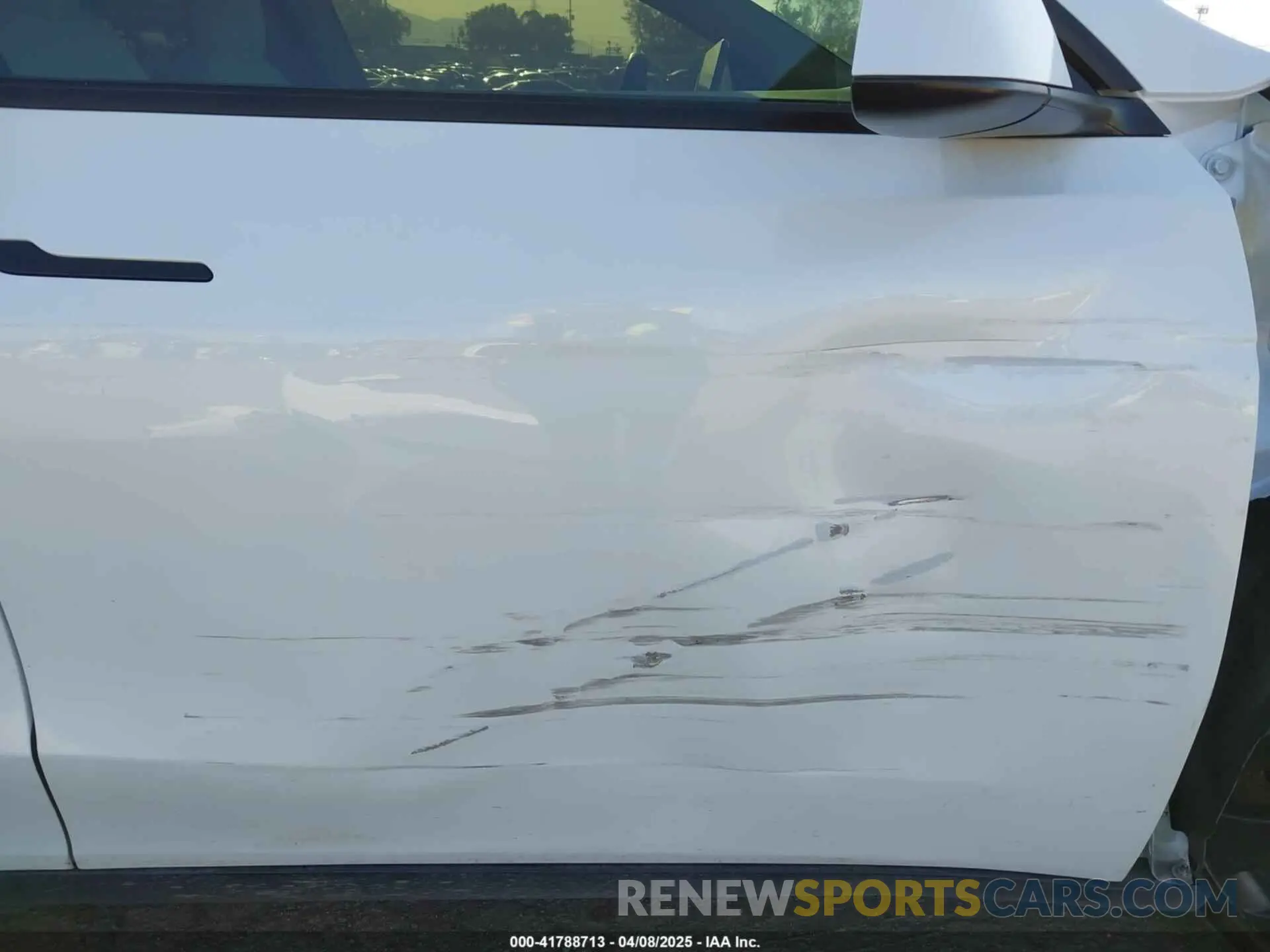 22 Photograph of a damaged car 7SAYGDEF8NF404002 TESLA MODEL Y 2022