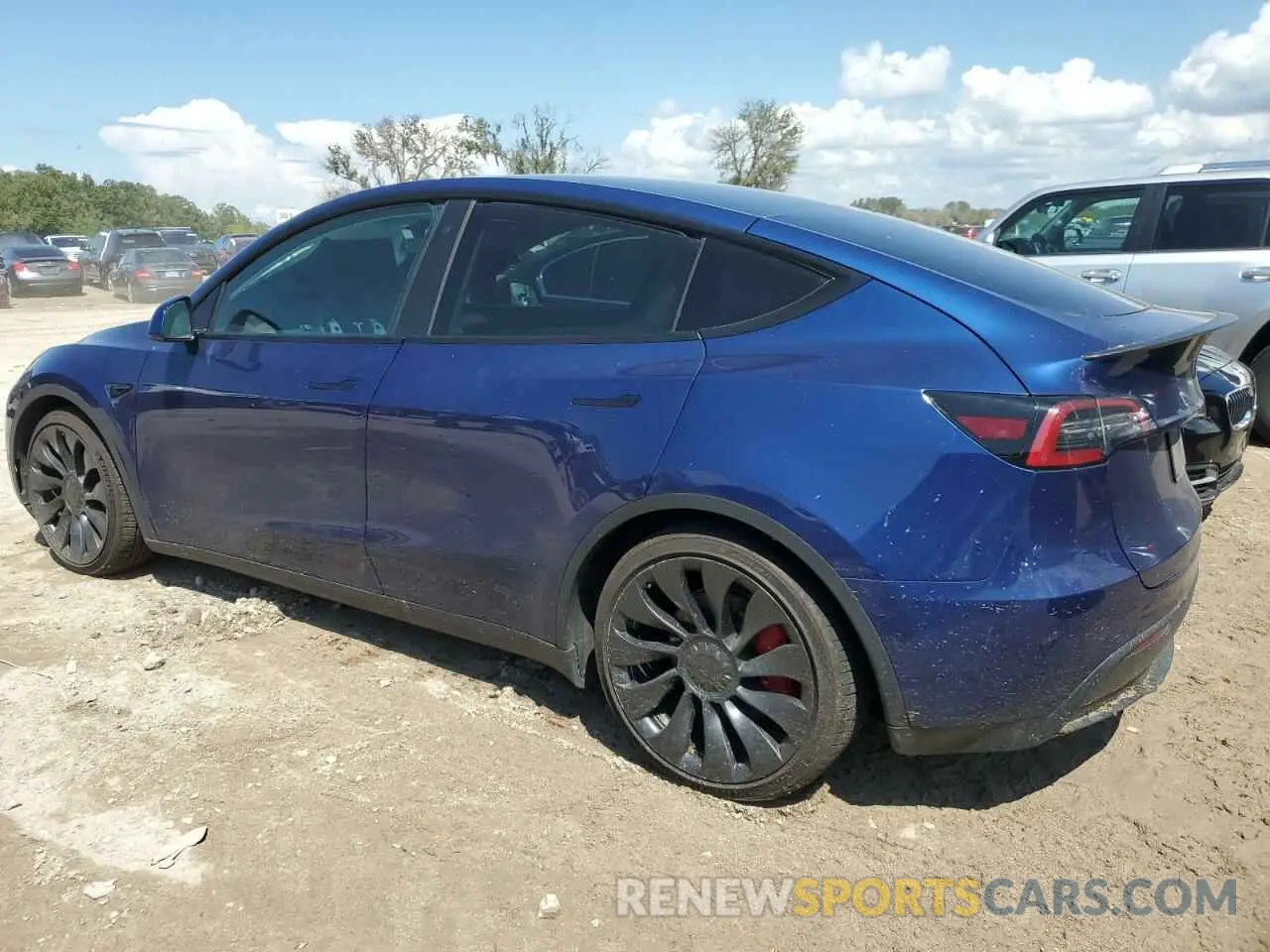 2 Photograph of a damaged car 7SAYGDEF8NF441826 TESLA MODEL Y 2022