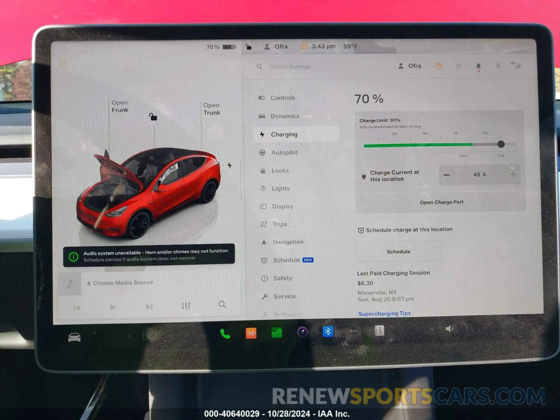 17 Photograph of a damaged car 7SAYGDEF8NF529968 TESLA MODEL Y 2022