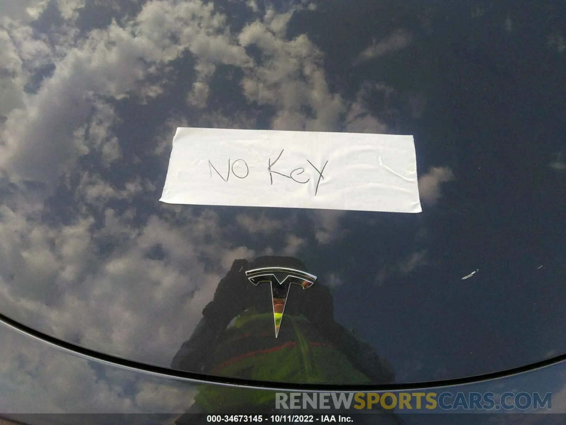 10 Photograph of a damaged car 7SAYGDEF8NF544275 TESLA MODEL Y 2022