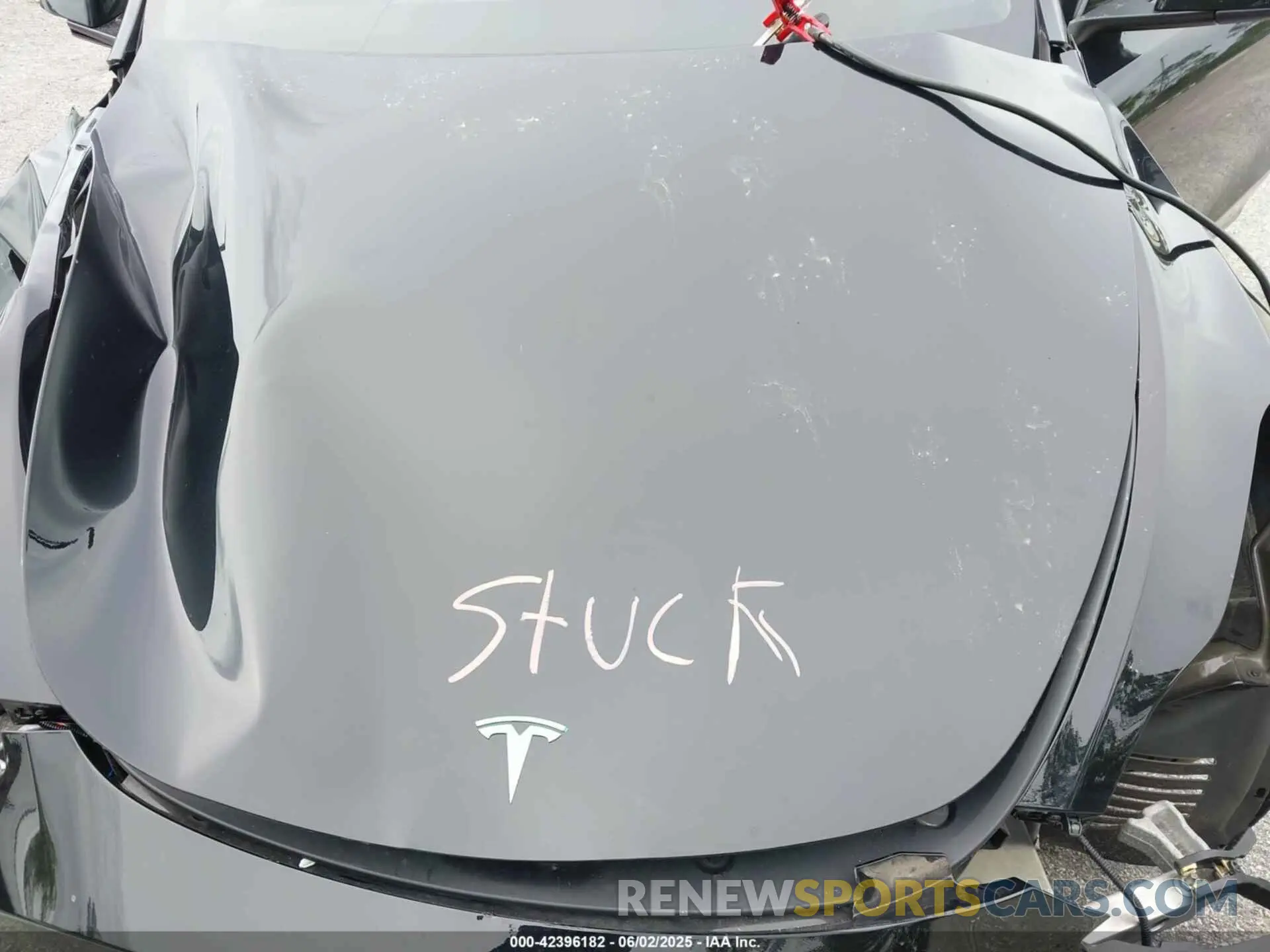 10 Photograph of a damaged car 7SAYGDEF8NF545894 TESLA MODEL Y 2022