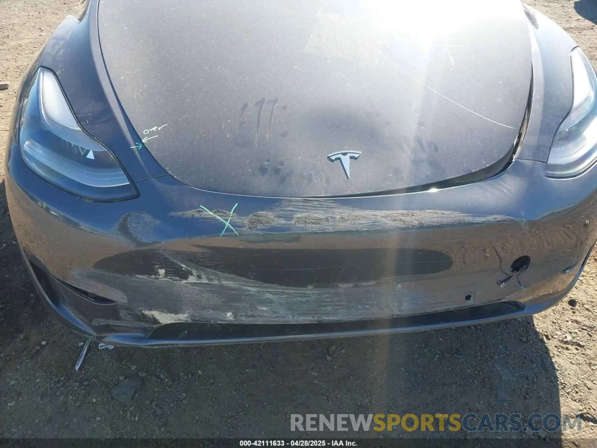 18 Photograph of a damaged car 7SAYGDEF9NF326944 TESLA MODEL Y 2022