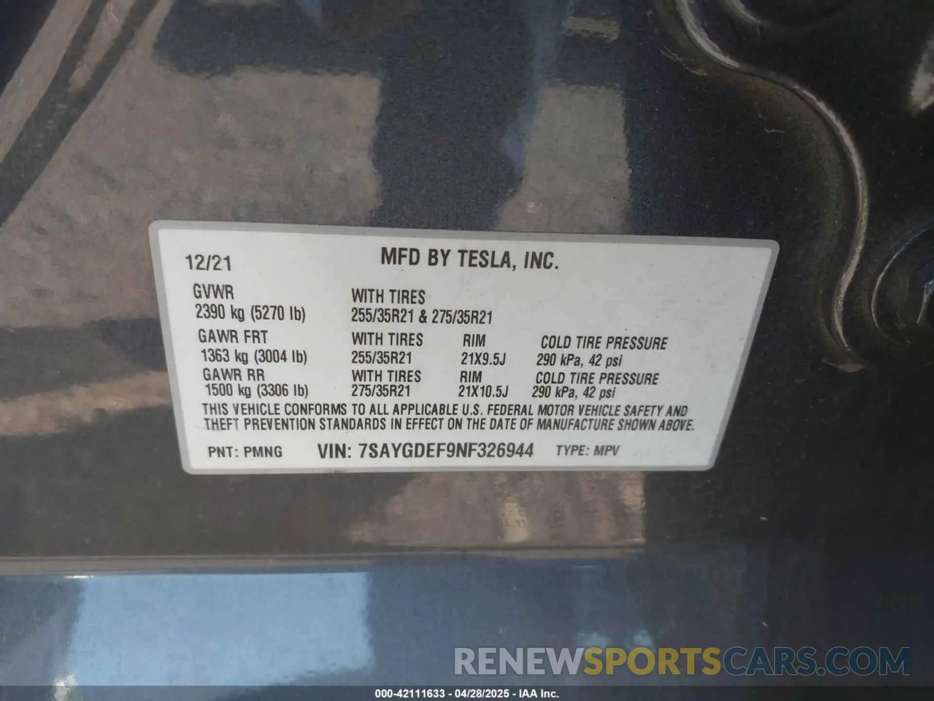 9 Photograph of a damaged car 7SAYGDEF9NF326944 TESLA MODEL Y 2022