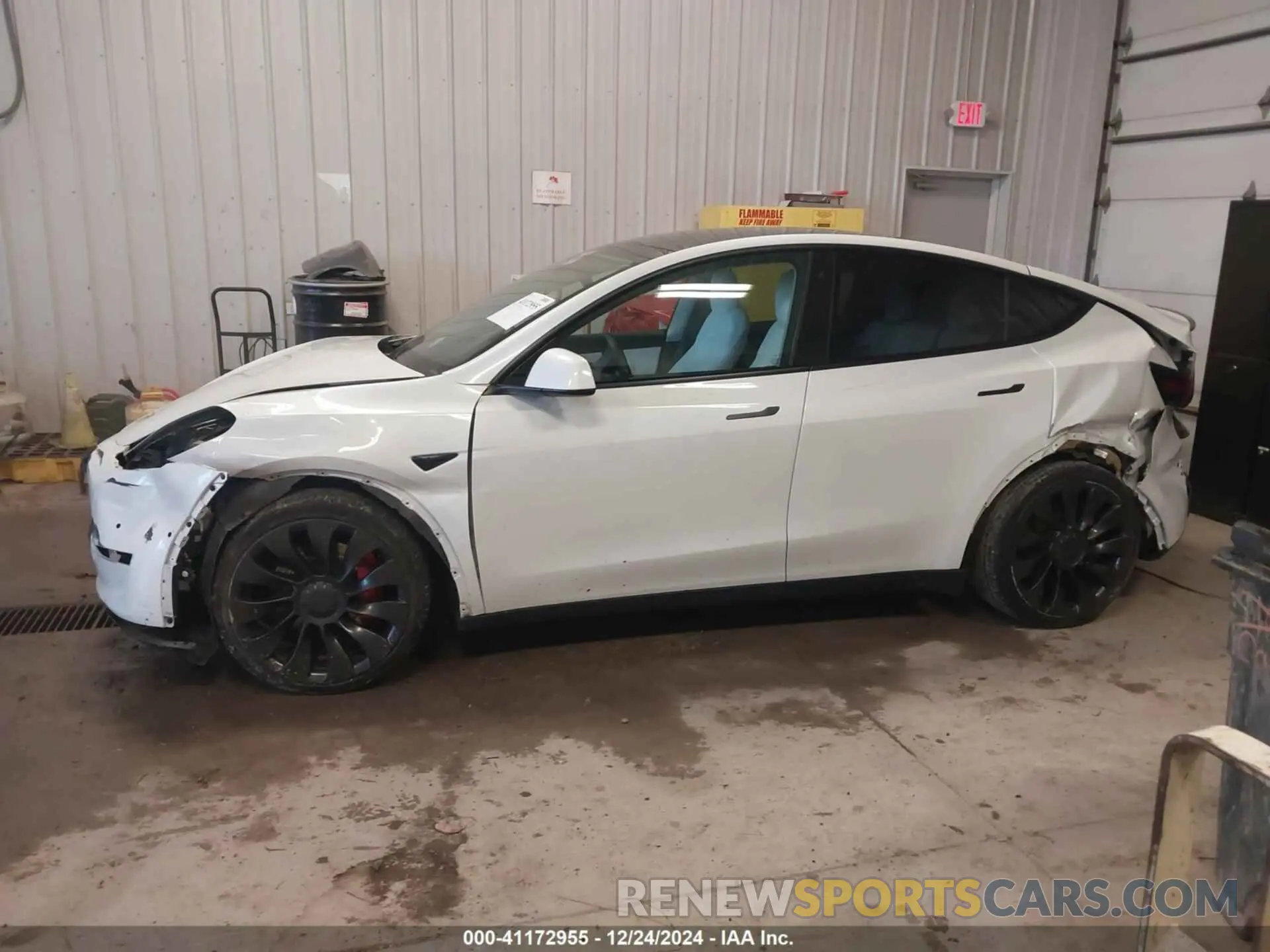 14 Фотография поврежденного автомобиля 7SAYGDEF9NF382740 TESLA MODEL Y 2022