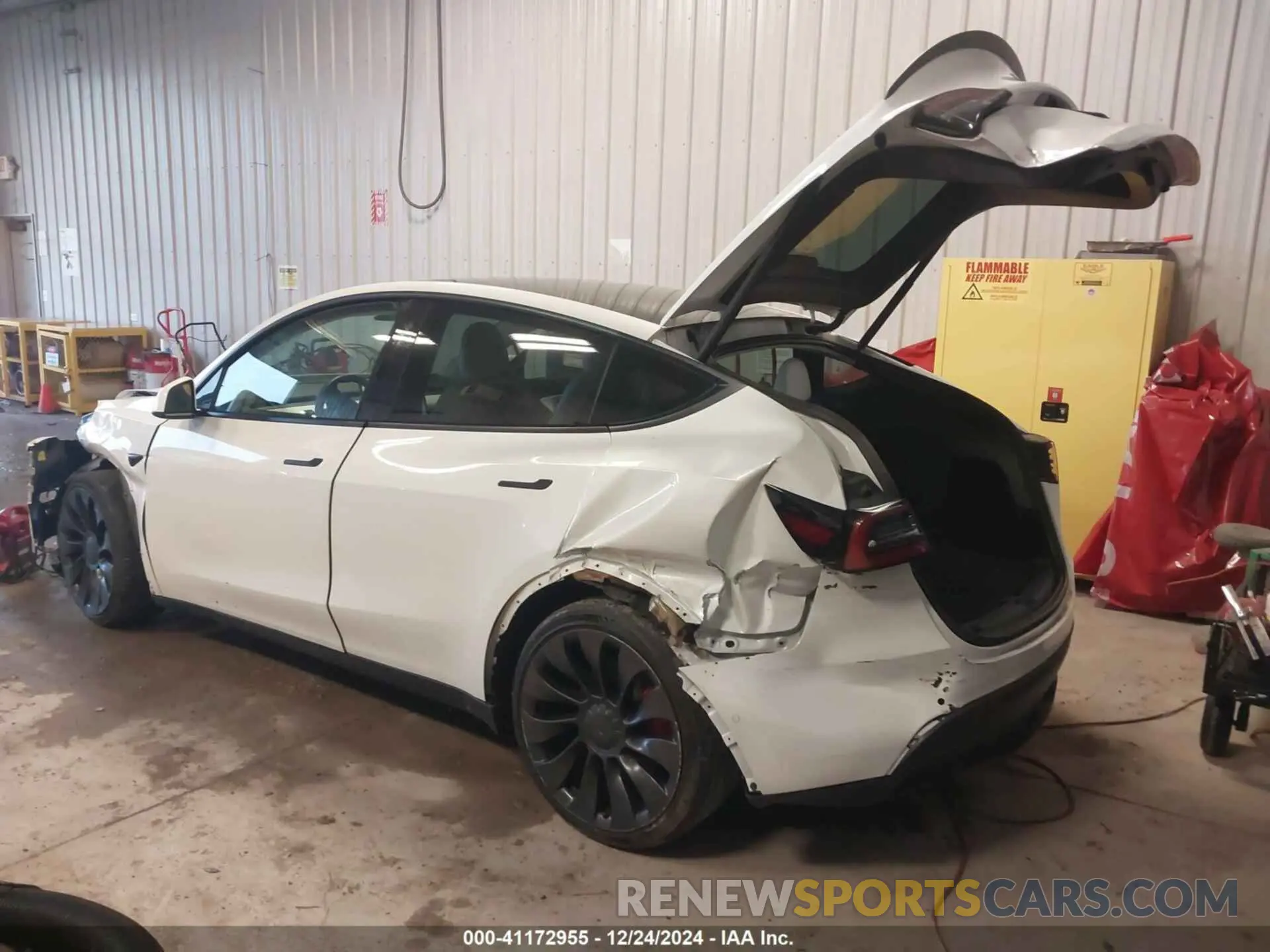 3 Фотография поврежденного автомобиля 7SAYGDEF9NF382740 TESLA MODEL Y 2022