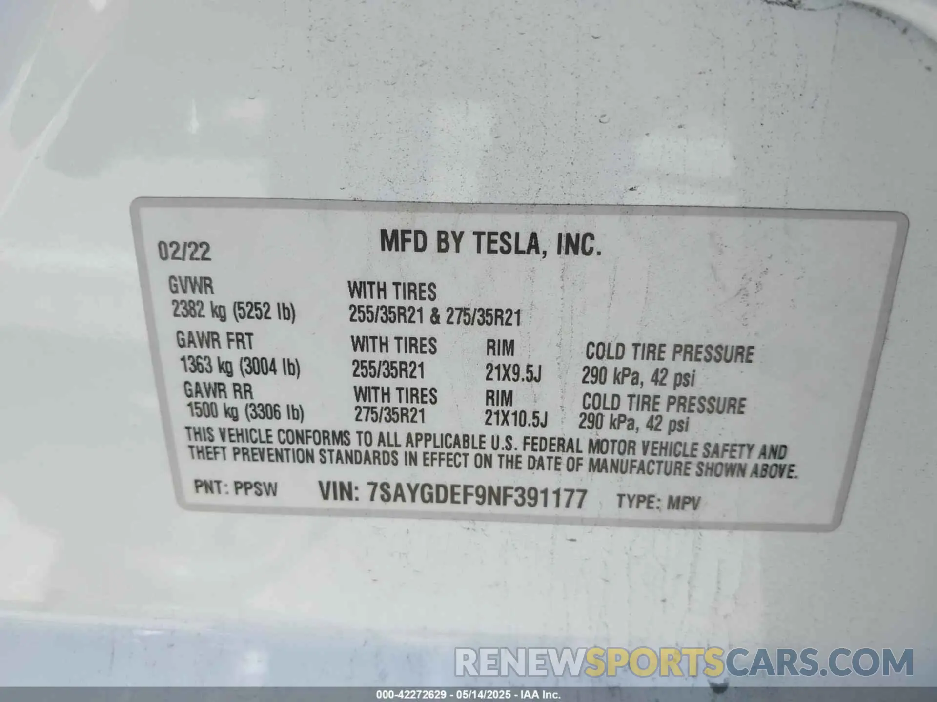 9 Photograph of a damaged car 7SAYGDEF9NF391177 TESLA MODEL Y 2022