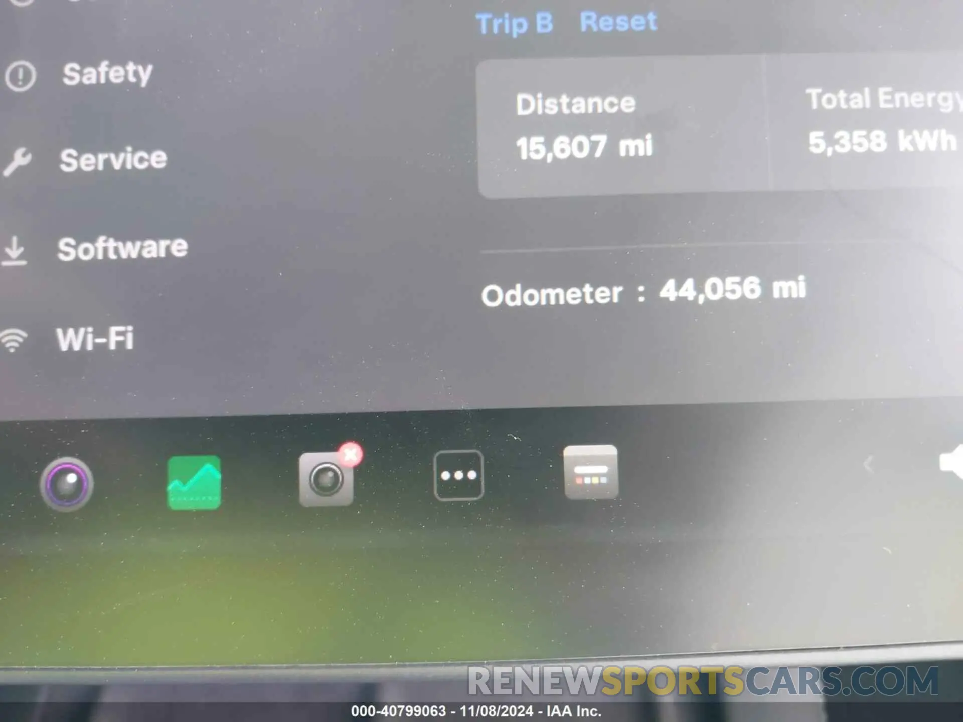14 Photograph of a damaged car 7SAYGDEF9NF394256 TESLA MODEL Y 2022