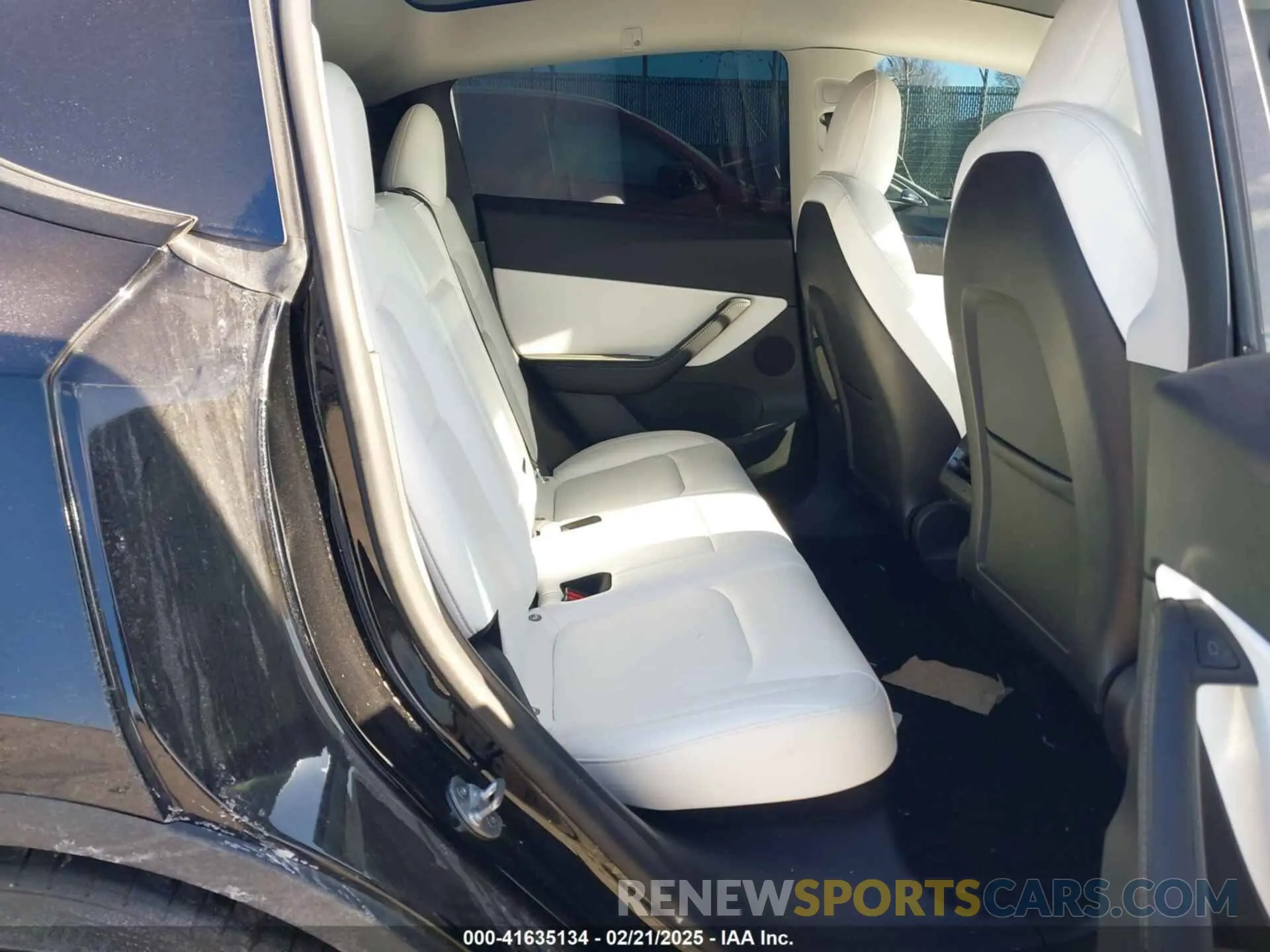8 Фотография поврежденного автомобиля 7SAYGDEF9NF399246 TESLA MODEL Y 2022