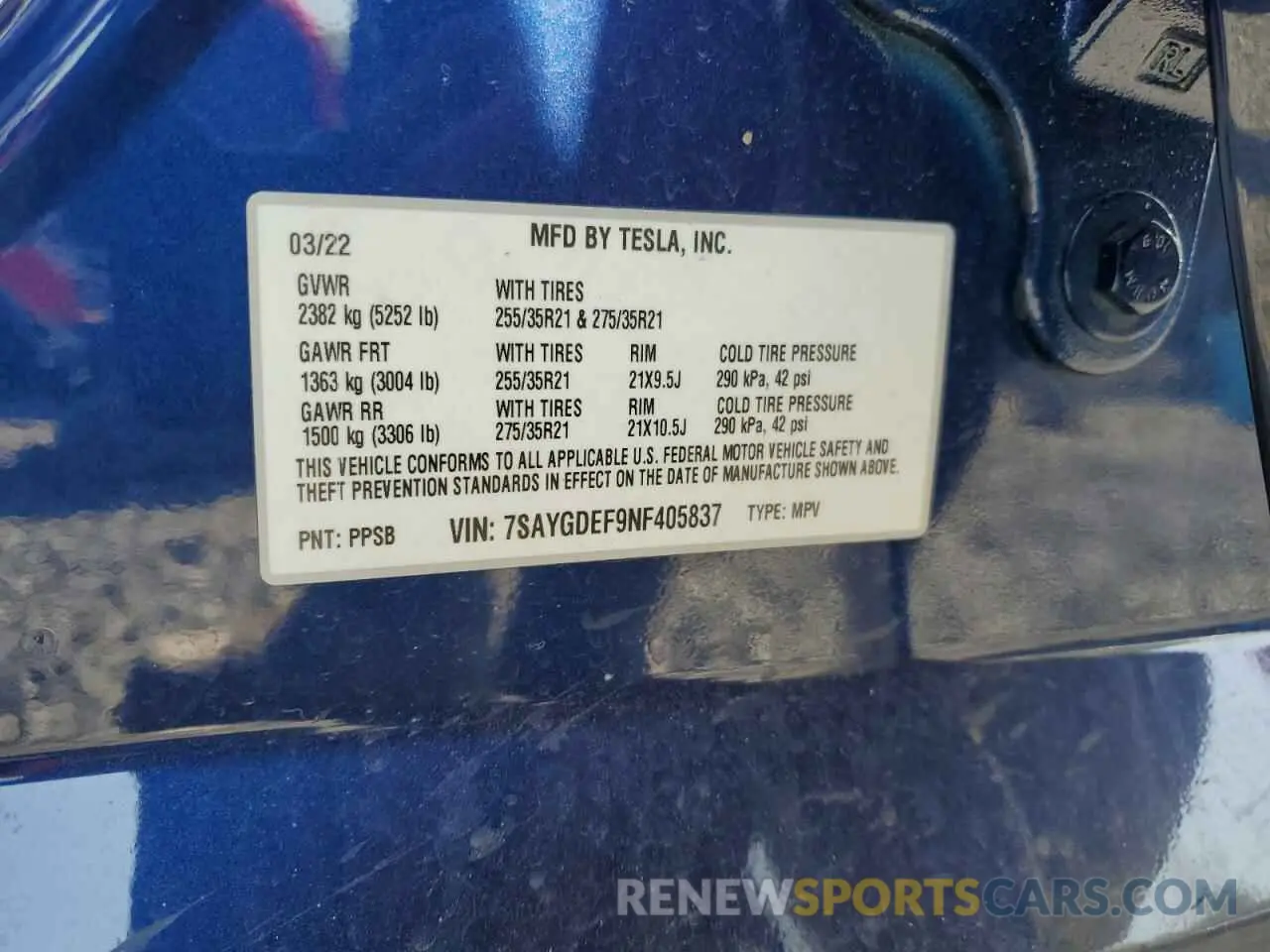 13 Photograph of a damaged car 7SAYGDEF9NF405837 TESLA MODEL Y 2022