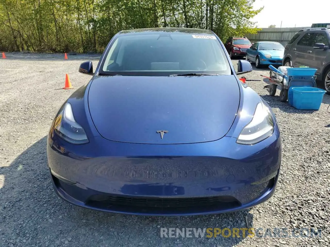 5 Photograph of a damaged car 7SAYGDEF9NF405837 TESLA MODEL Y 2022