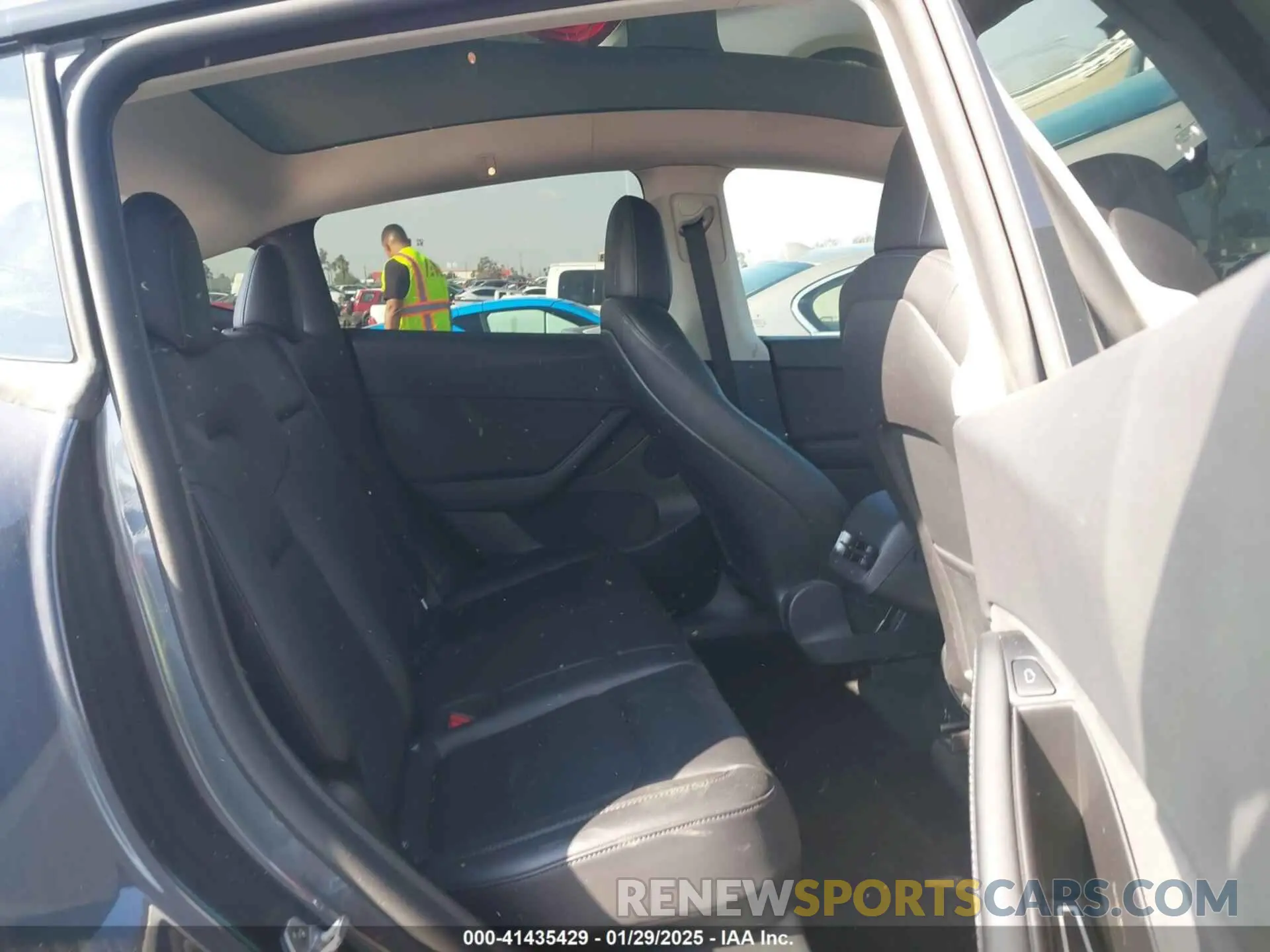 8 Фотография поврежденного автомобиля 7SAYGDEF9NF488797 TESLA MODEL Y 2022