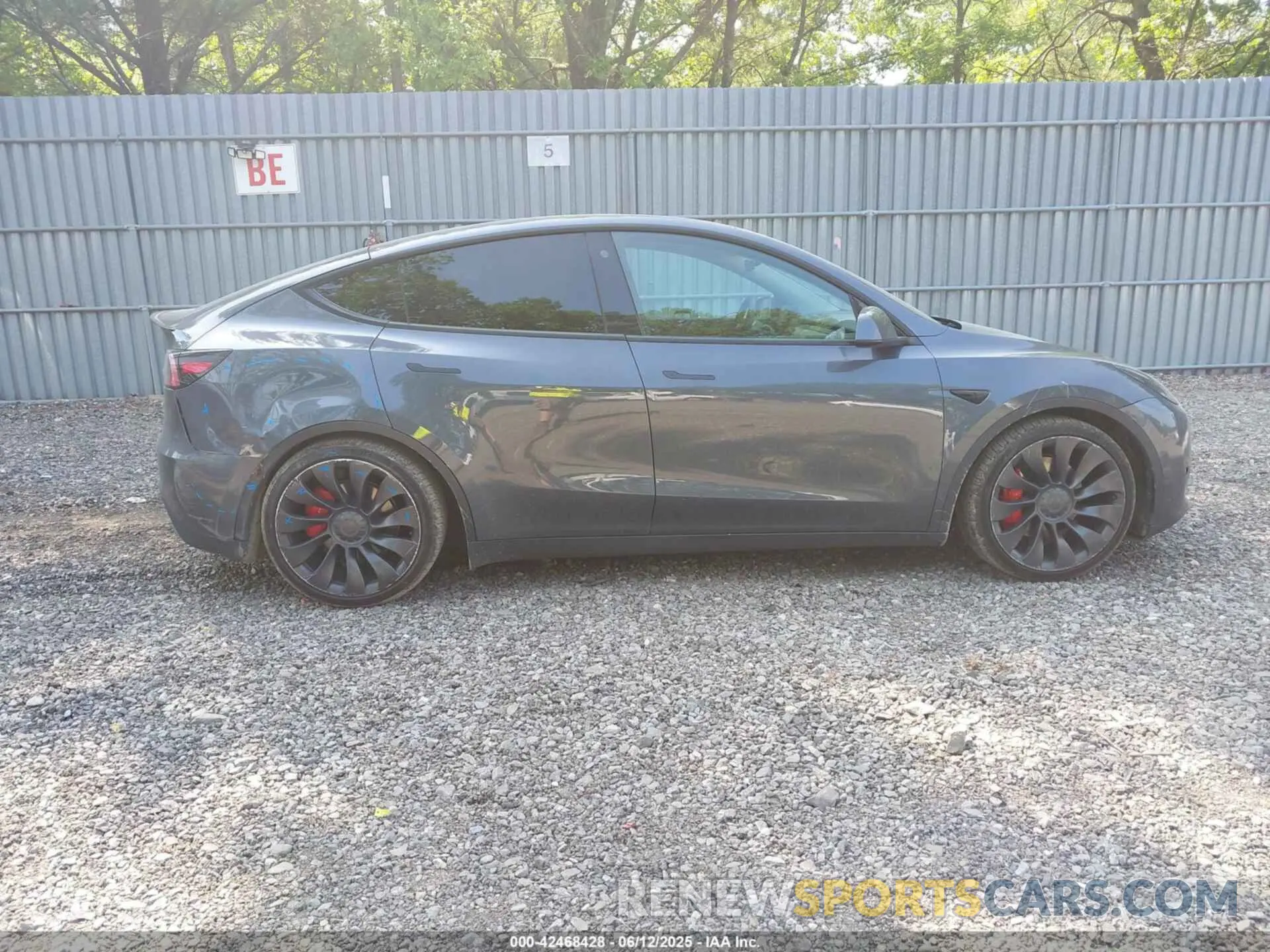 13 Фотография поврежденного автомобиля 7SAYGDEF9NF506523 TESLA MODEL Y 2022