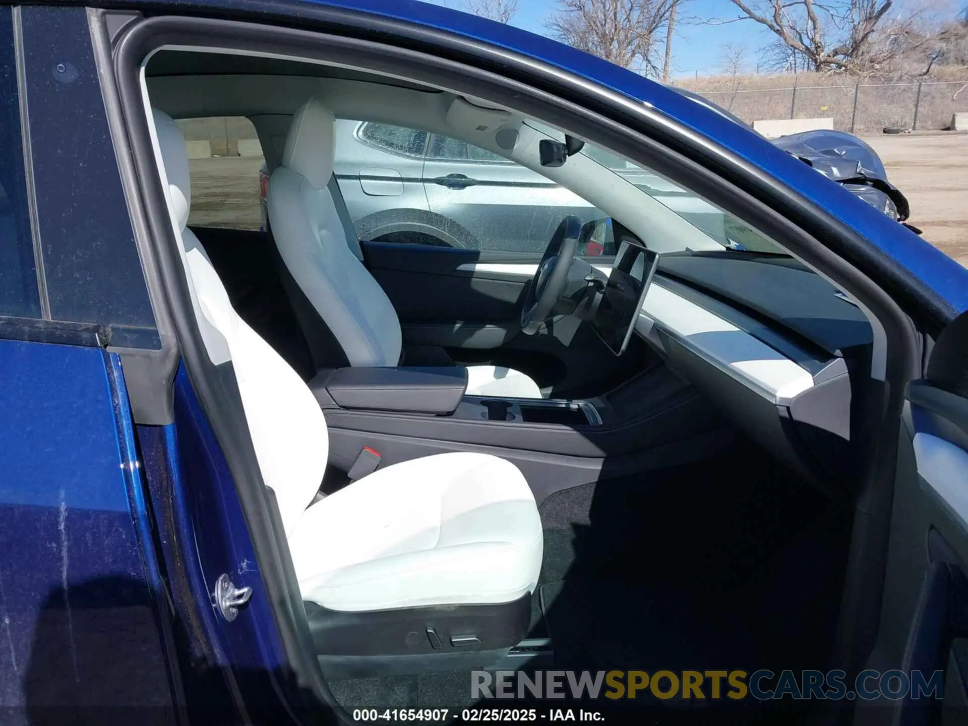 5 Фотография поврежденного автомобиля 7SAYGDEF9NF523452 TESLA MODEL Y 2022