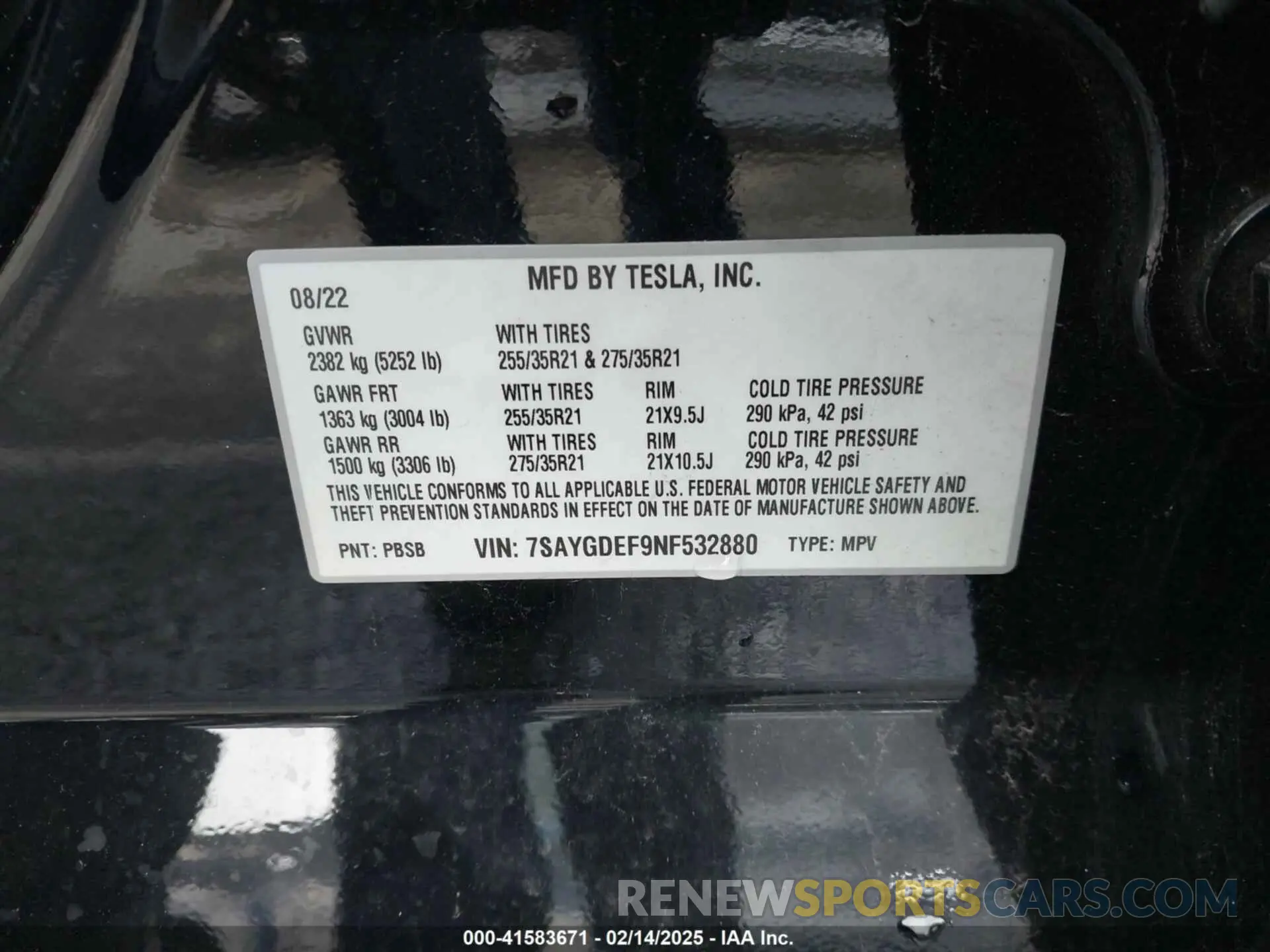 9 Photograph of a damaged car 7SAYGDEF9NF532880 TESLA MODEL Y 2022