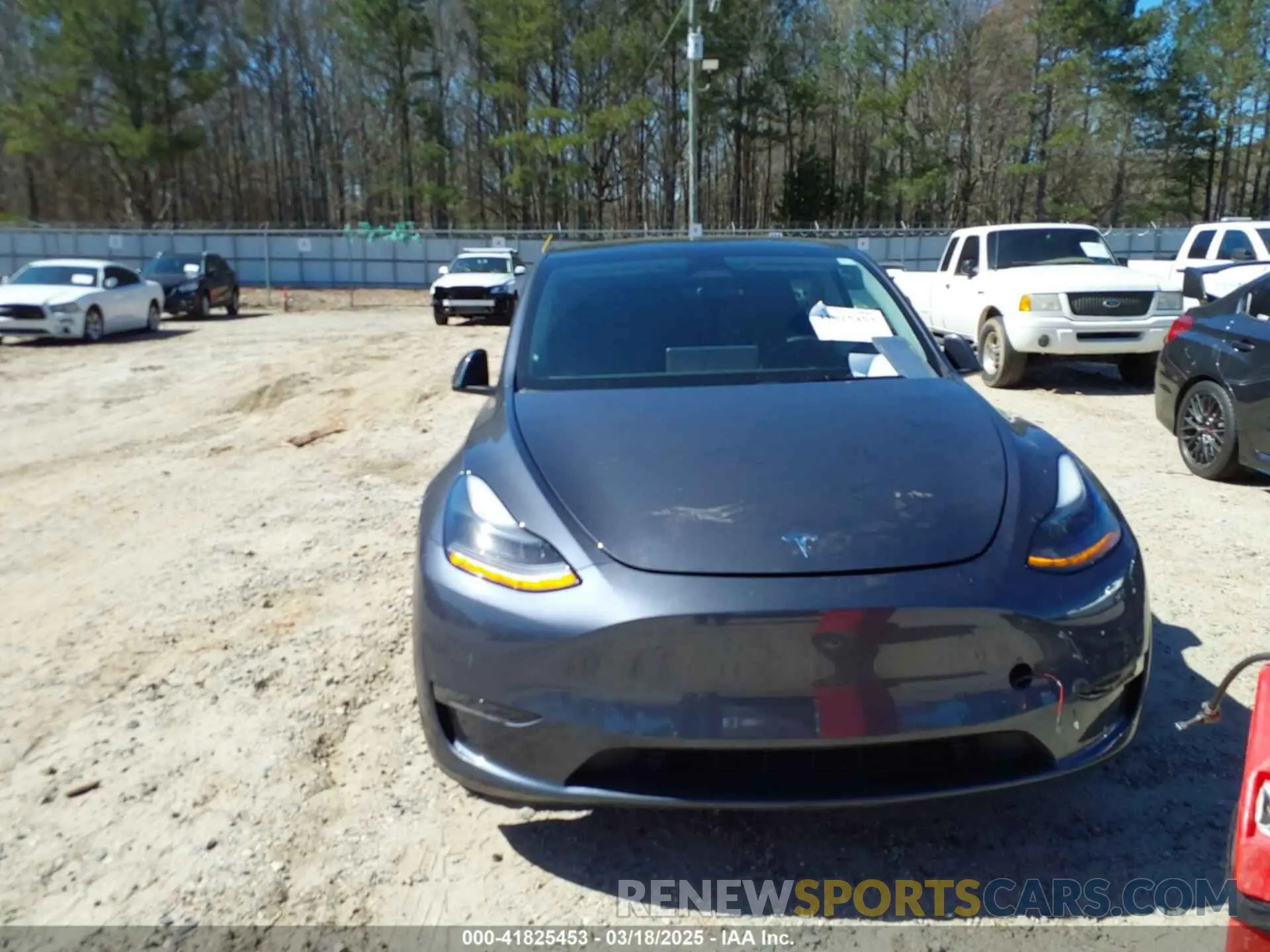 12 Photograph of a damaged car 7SAYGDEF9NF544205 TESLA MODEL Y 2022