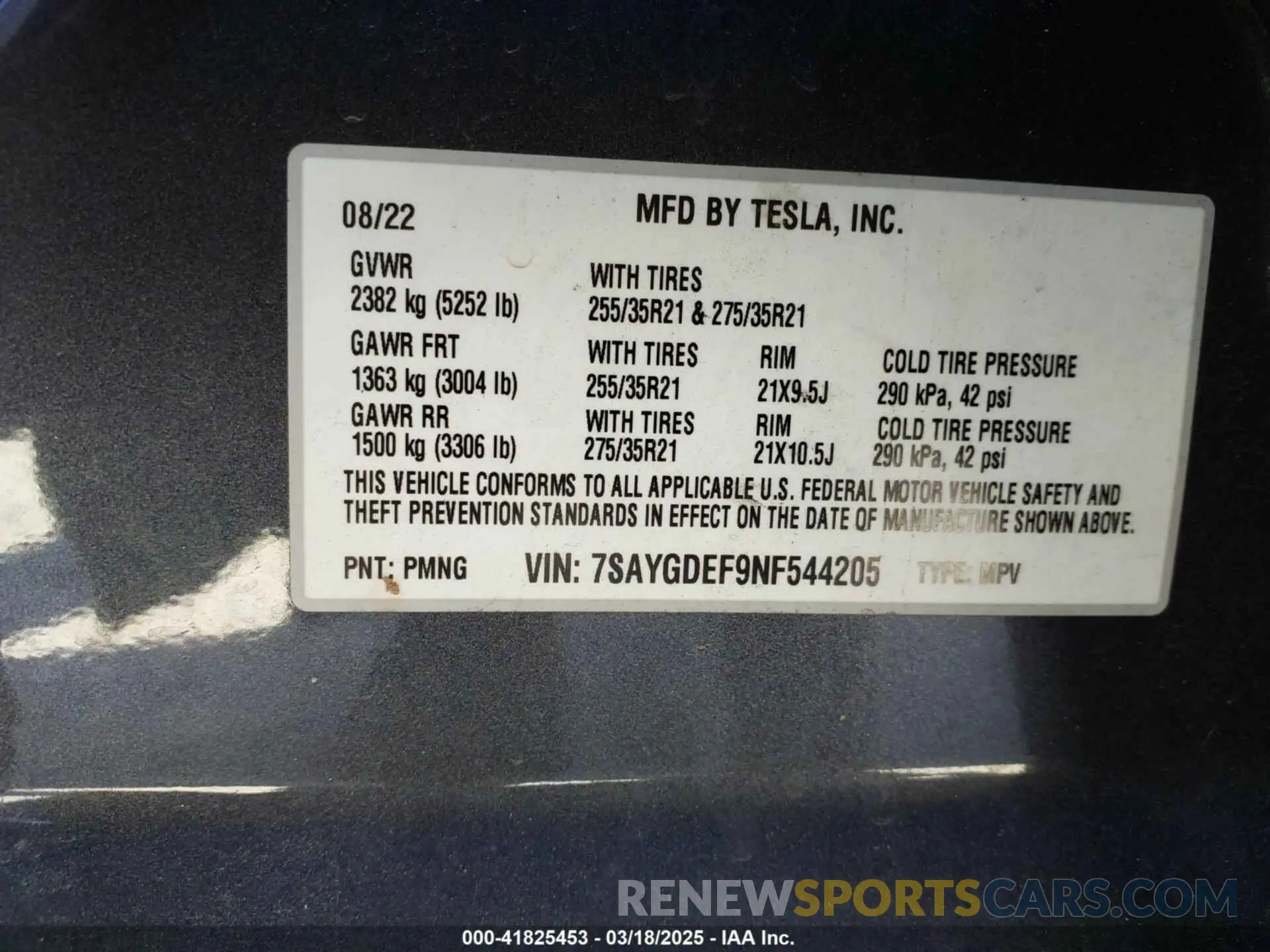 9 Photograph of a damaged car 7SAYGDEF9NF544205 TESLA MODEL Y 2022