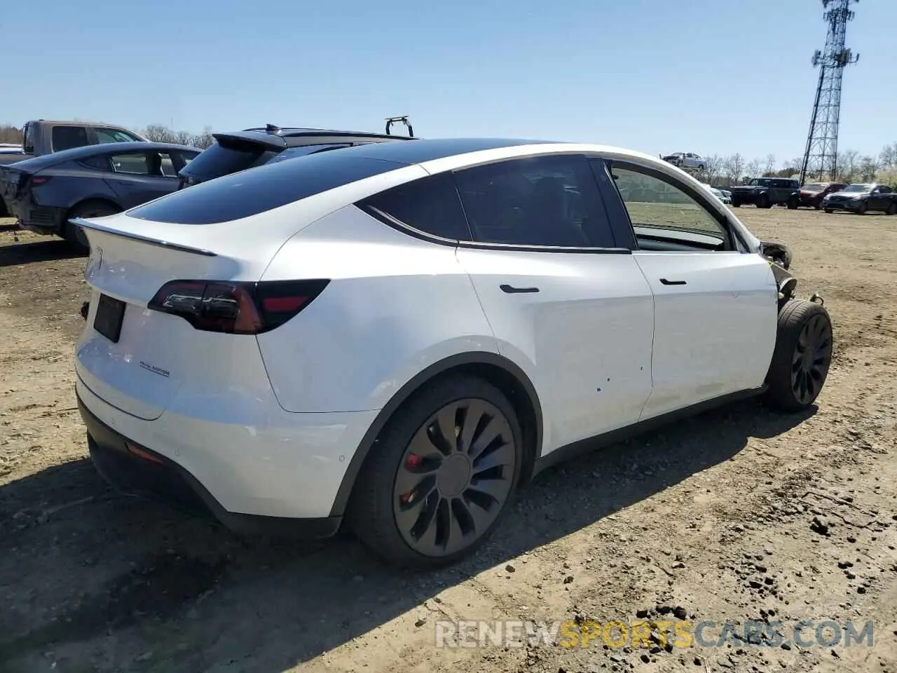 3 Photograph of a damaged car 7SAYGDEFXNF323955 TESLA MODEL Y 2022
